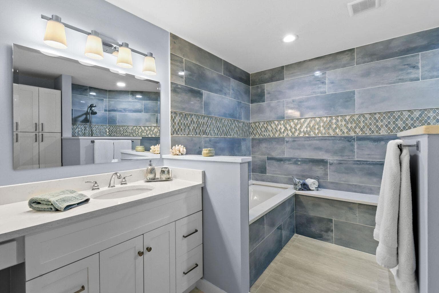 252 Legendary Circle, Palm Beach Gardens, FL 33418 12