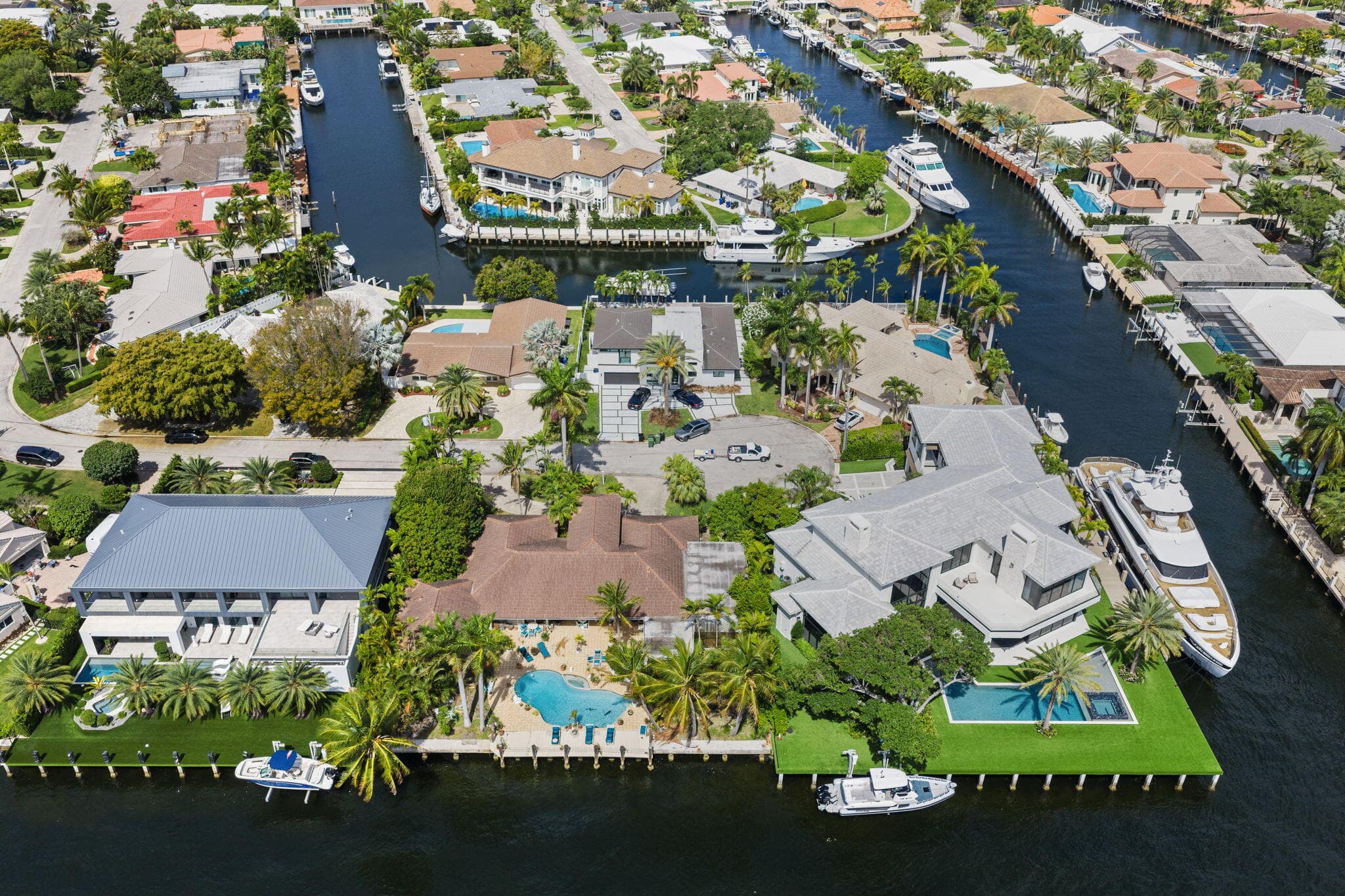 3260 NE 56th Court, Fort Lauderdale, FL 33308 10