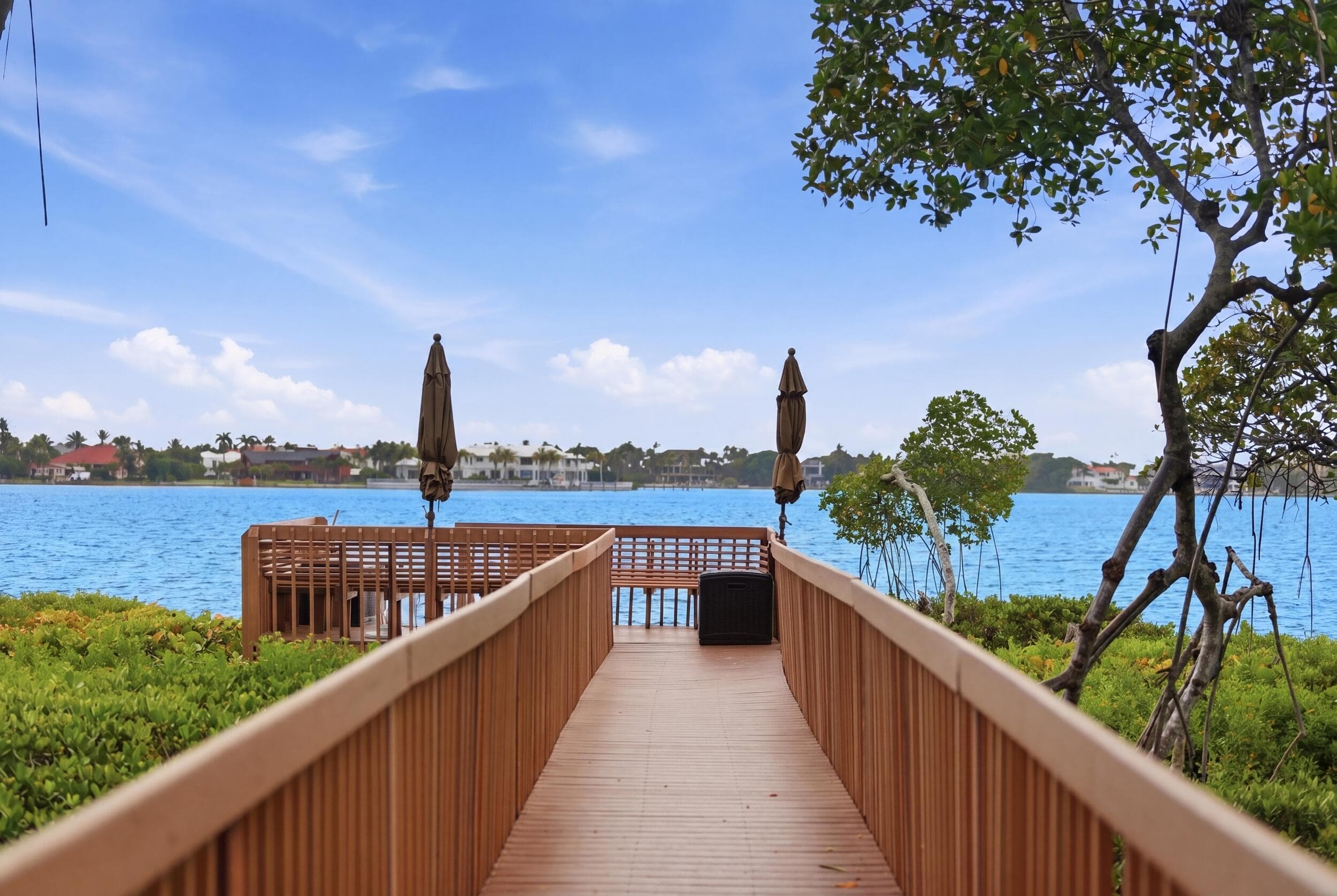 47 N Lakeshore Drive, Hypoluxo, FL 33462 53