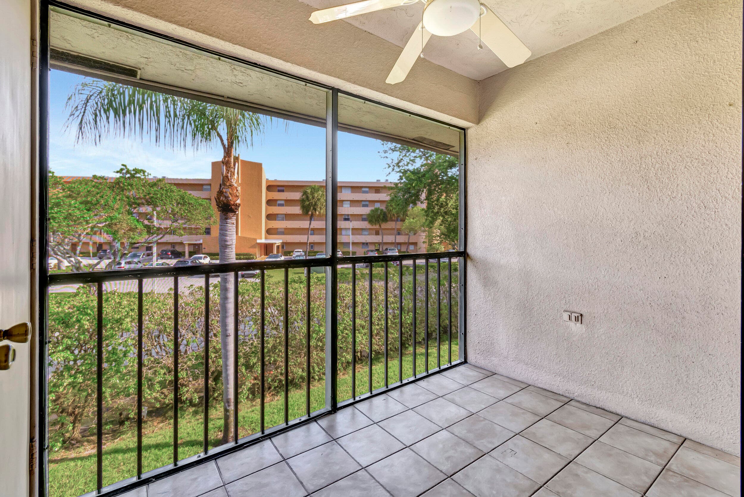 351 Club Circle 207, Boca Raton, FL 33487 21