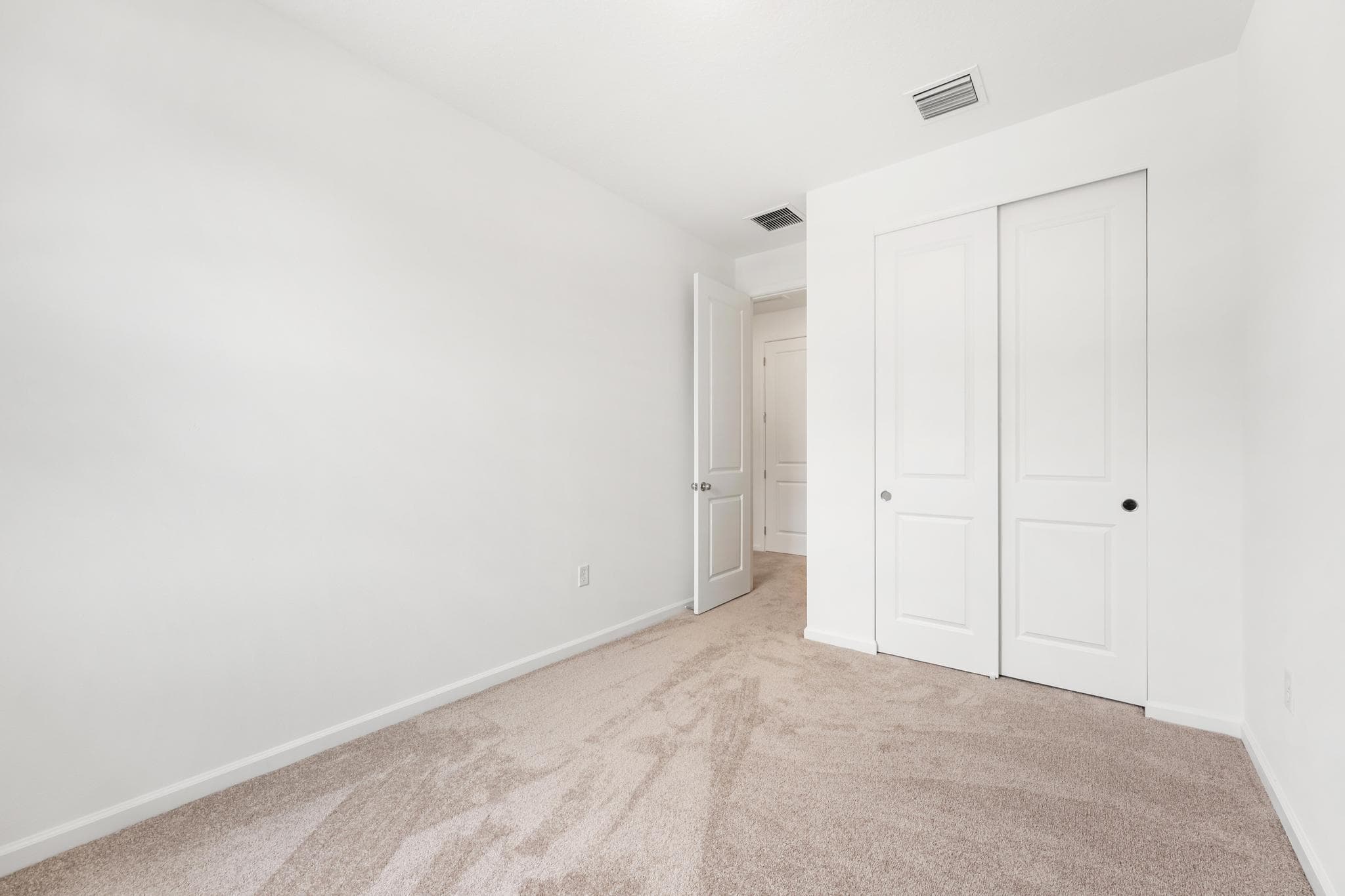 4315 Efendi Drive, Lantana, FL 33462 32