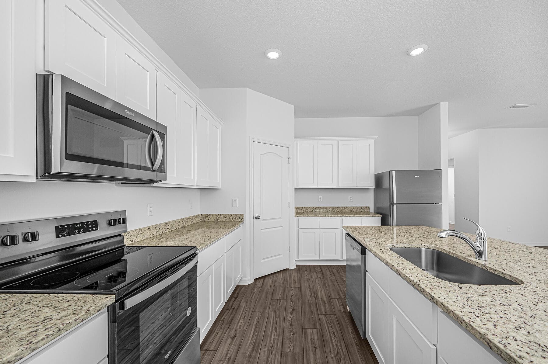 8585 101st Avenue, Vero Beach, FL 32967 9
