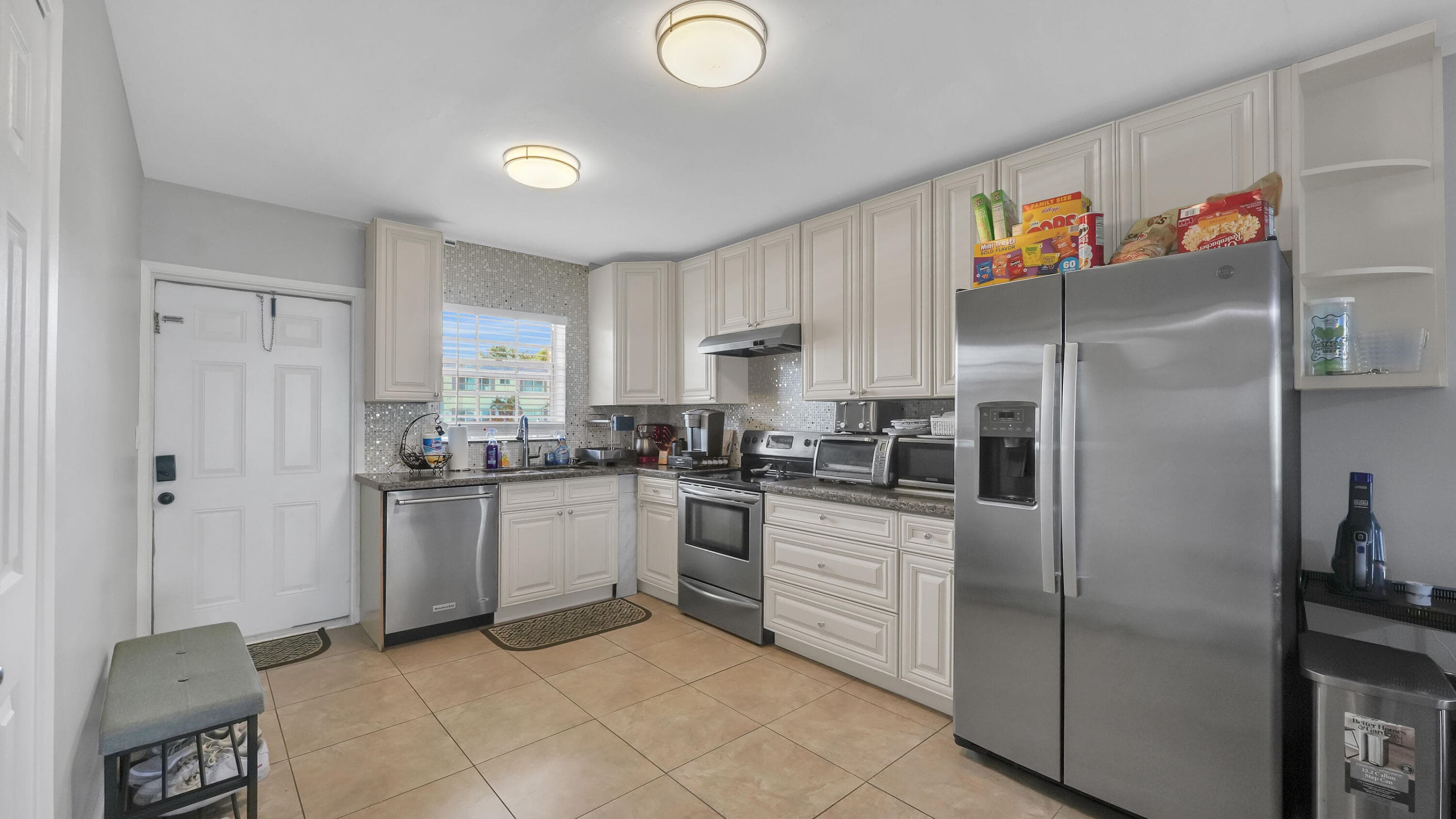 298 SE 6th Avenue 2, Pompano Beach, FL 33060 8