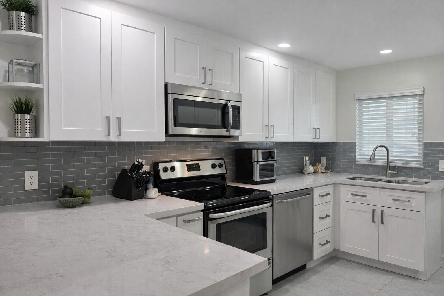 3910 NE 26th Avenue, Lighthouse Point, FL 33064 23