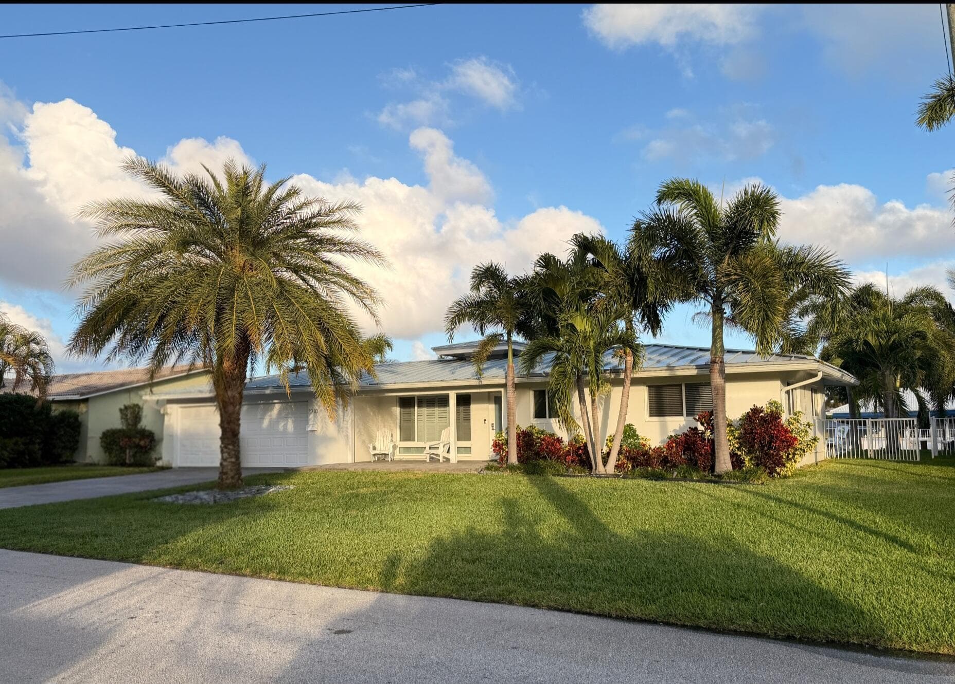 3910 NE 26th Avenue, Lighthouse Point, FL 33064 2
