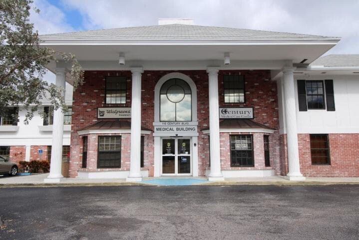 30 Plymouth C, West Palm Beach, FL 33417 24