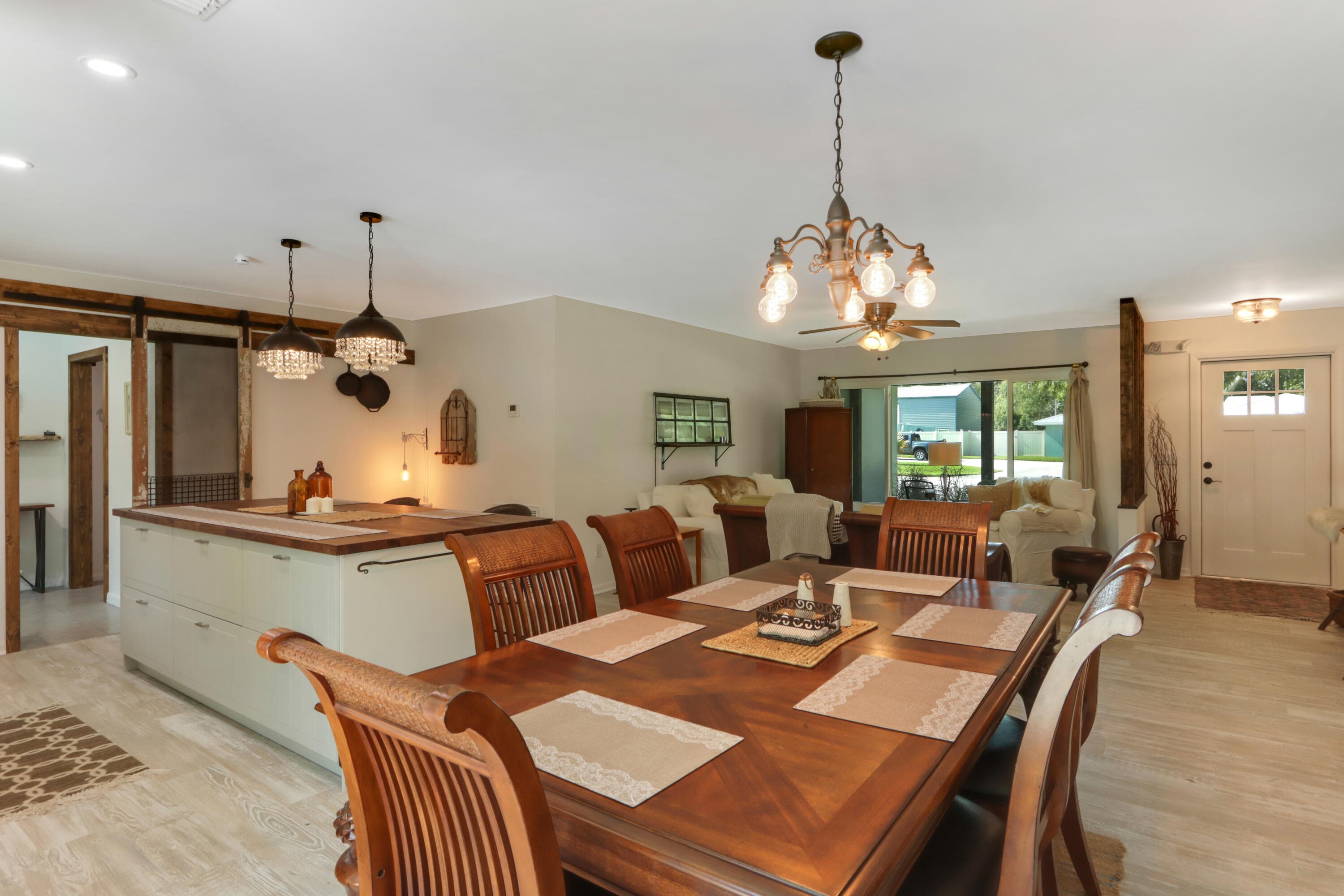 186 23rd Avenue, Vero Beach, FL 32962 8