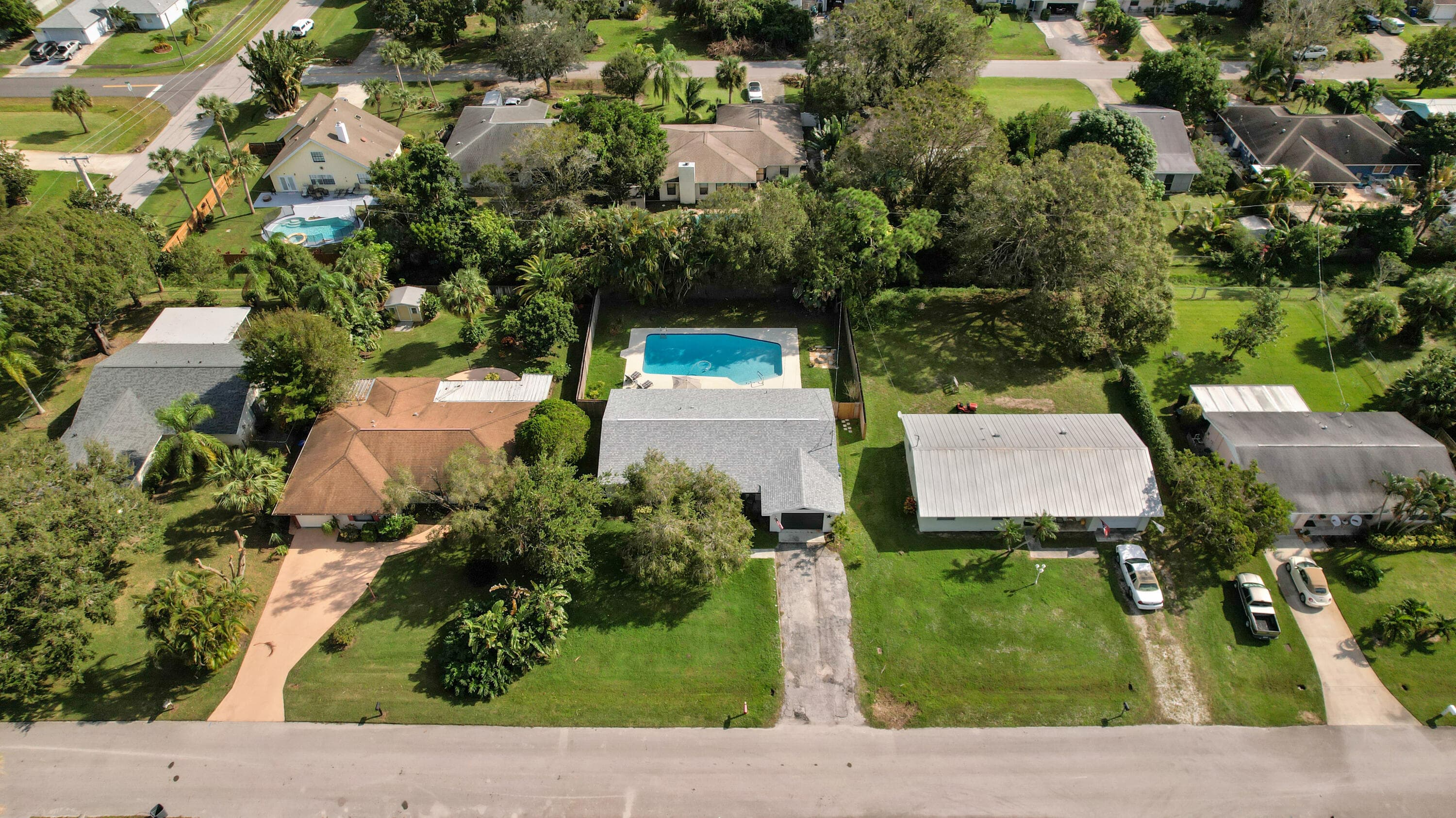 186 23rd Avenue, Vero Beach, FL 32962 32