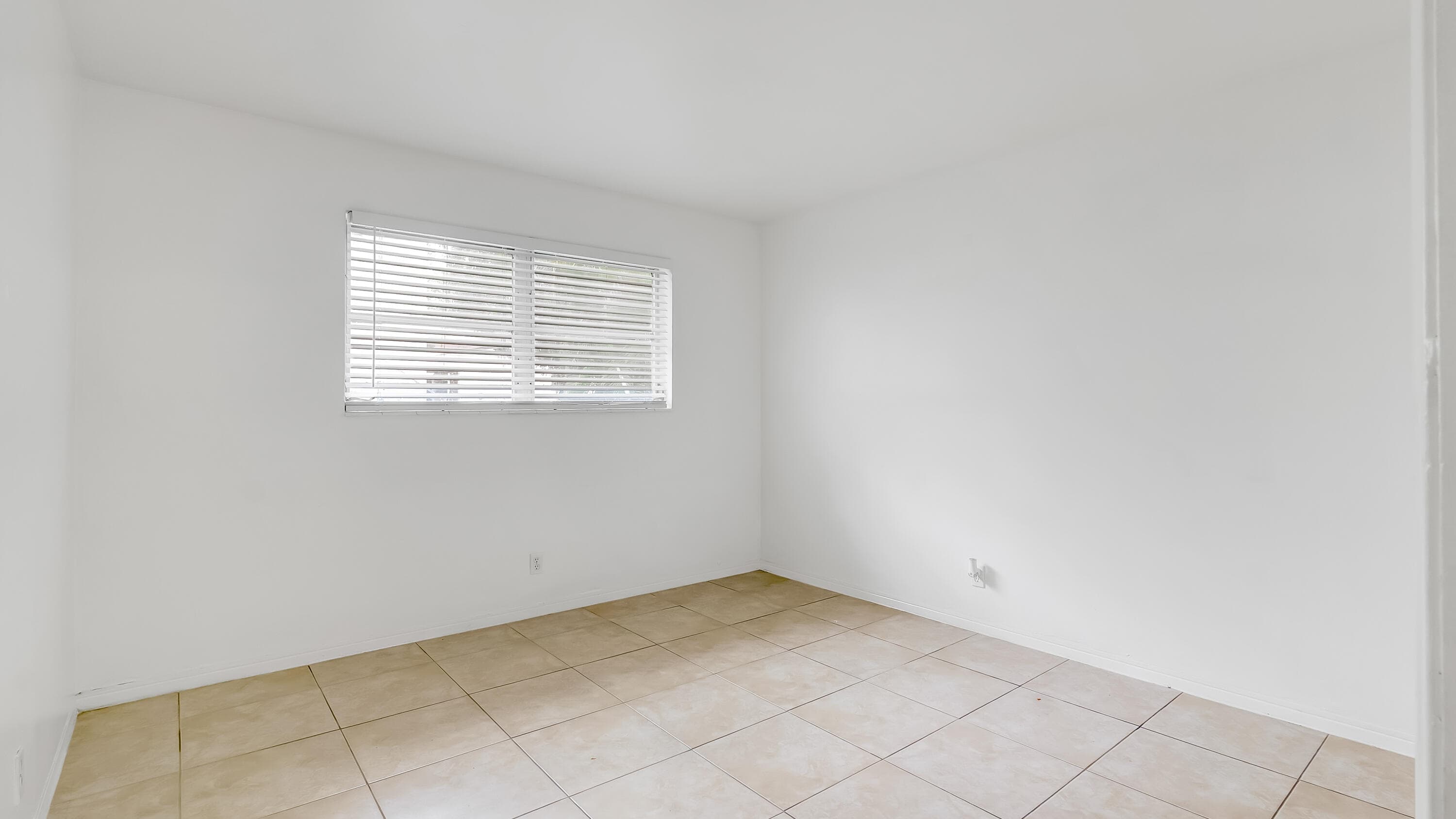 711 SE 15th Street 5, Fort Lauderdale, FL 33316 29