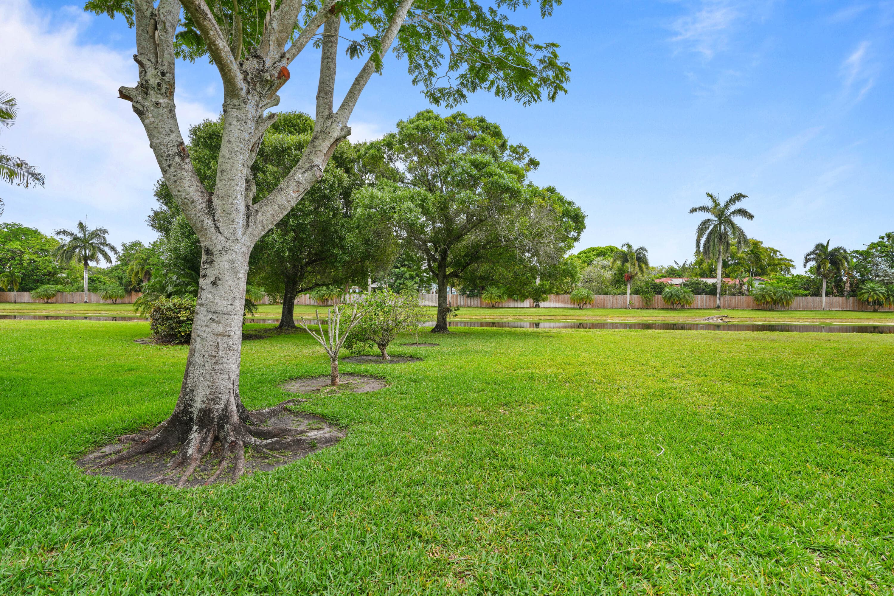 16245 Seneca Circle, Davie, FL 33331 13
