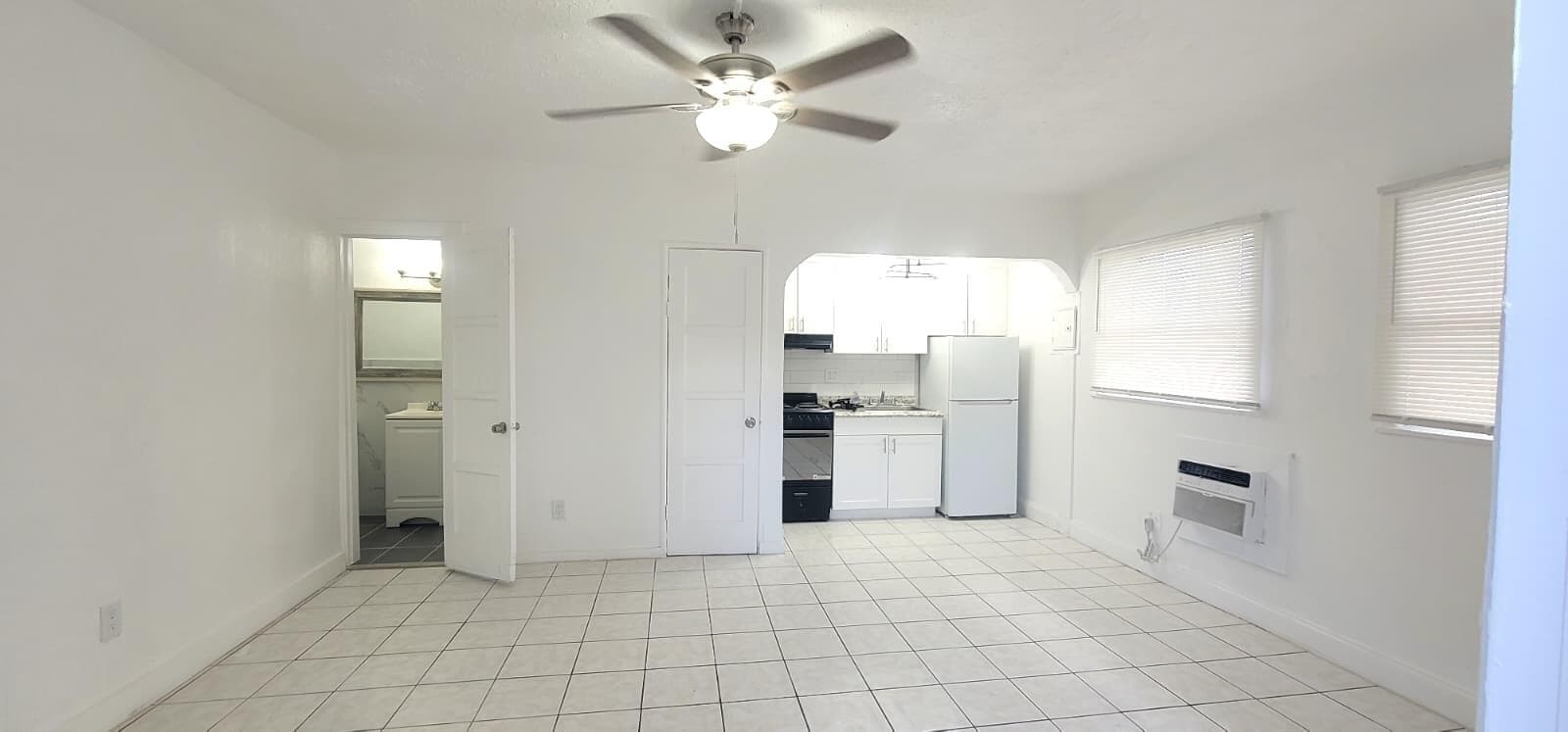 403 N 19th Avenue J, Hollywood, FL 33020 4