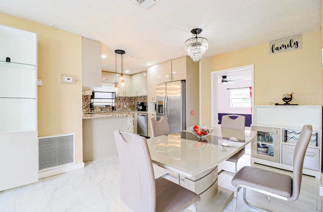 219 NE 6th Avenue, Boynton Beach, FL 33435 6