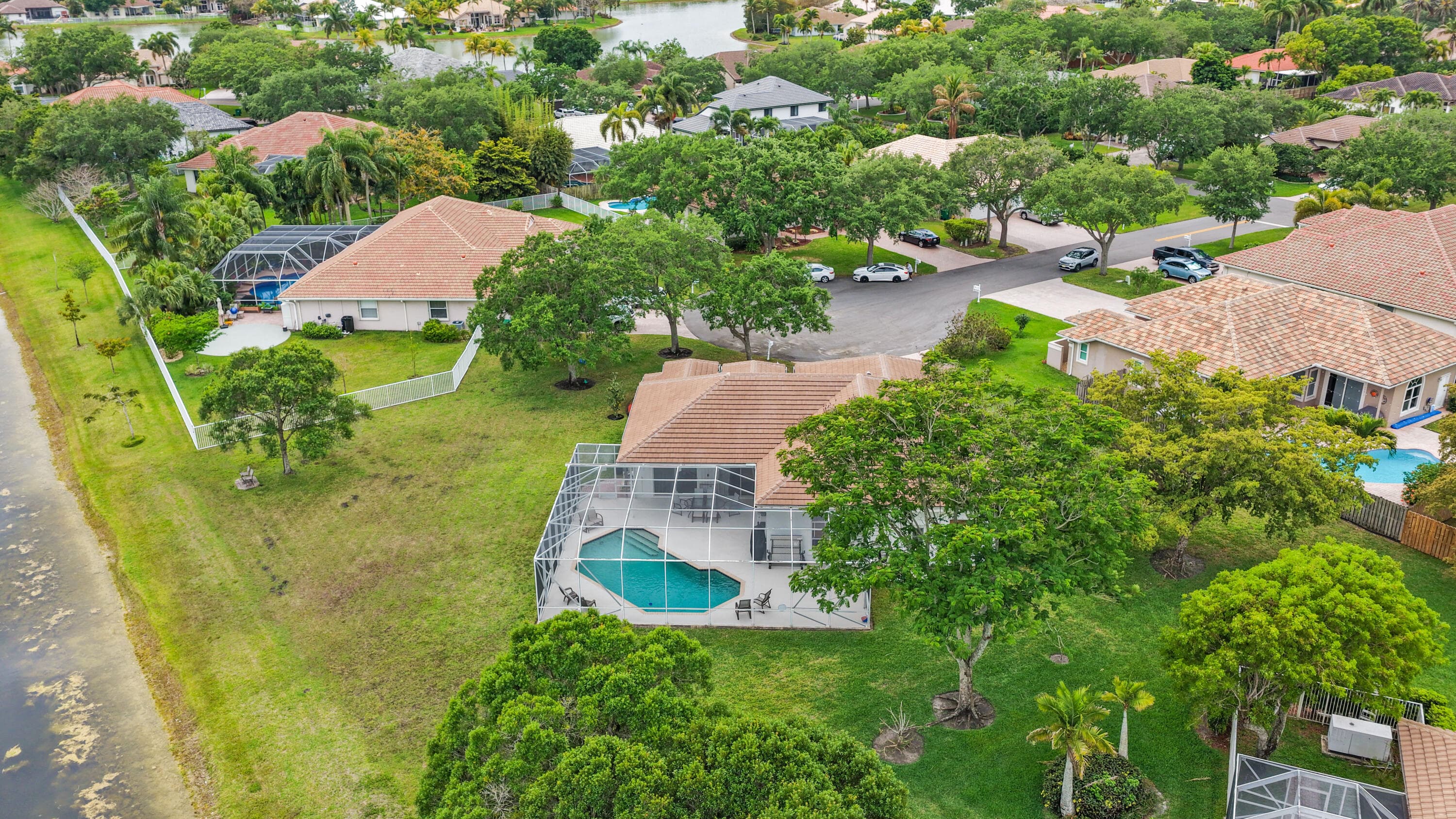 16245 Seneca Circle, Davie, FL 33331 69