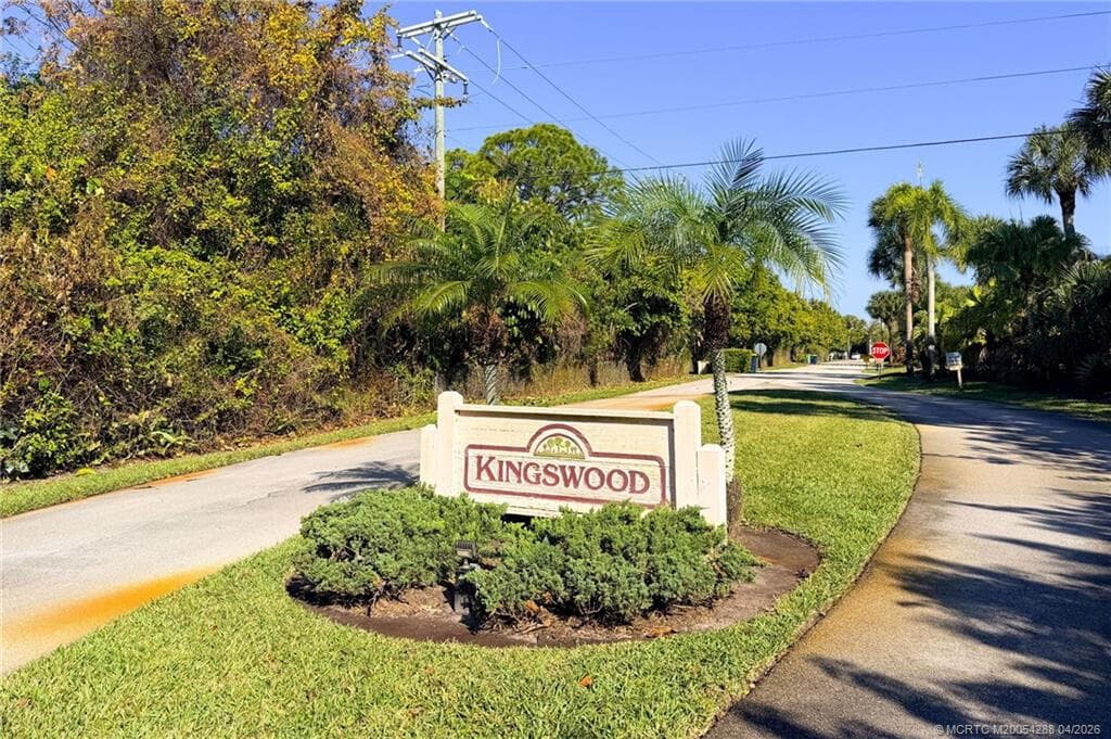2950 SE Ocean Boulevard 8-6, Stuart, FL 34996 18