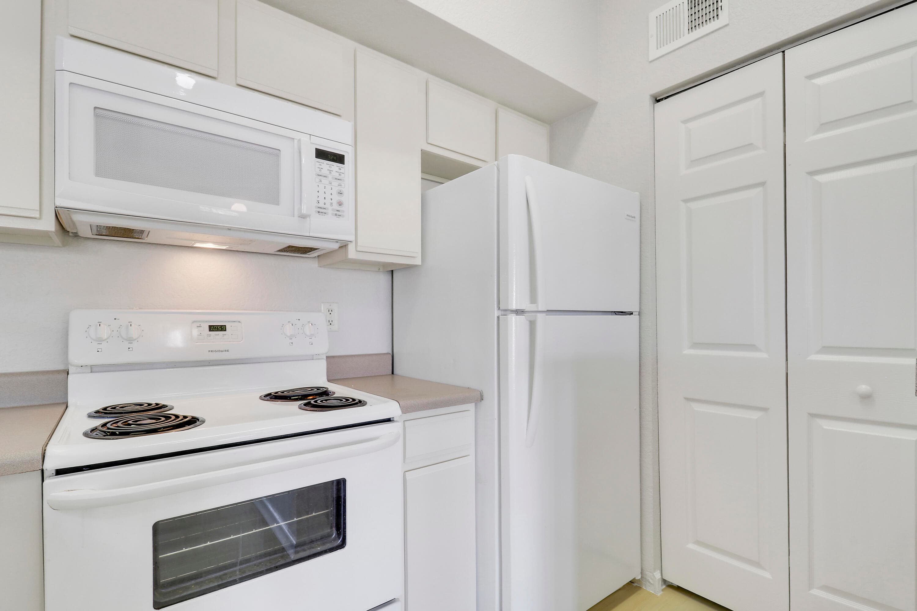 121 SW Palm Drive Unit 306, Port St. Lucie, FL 34986 9