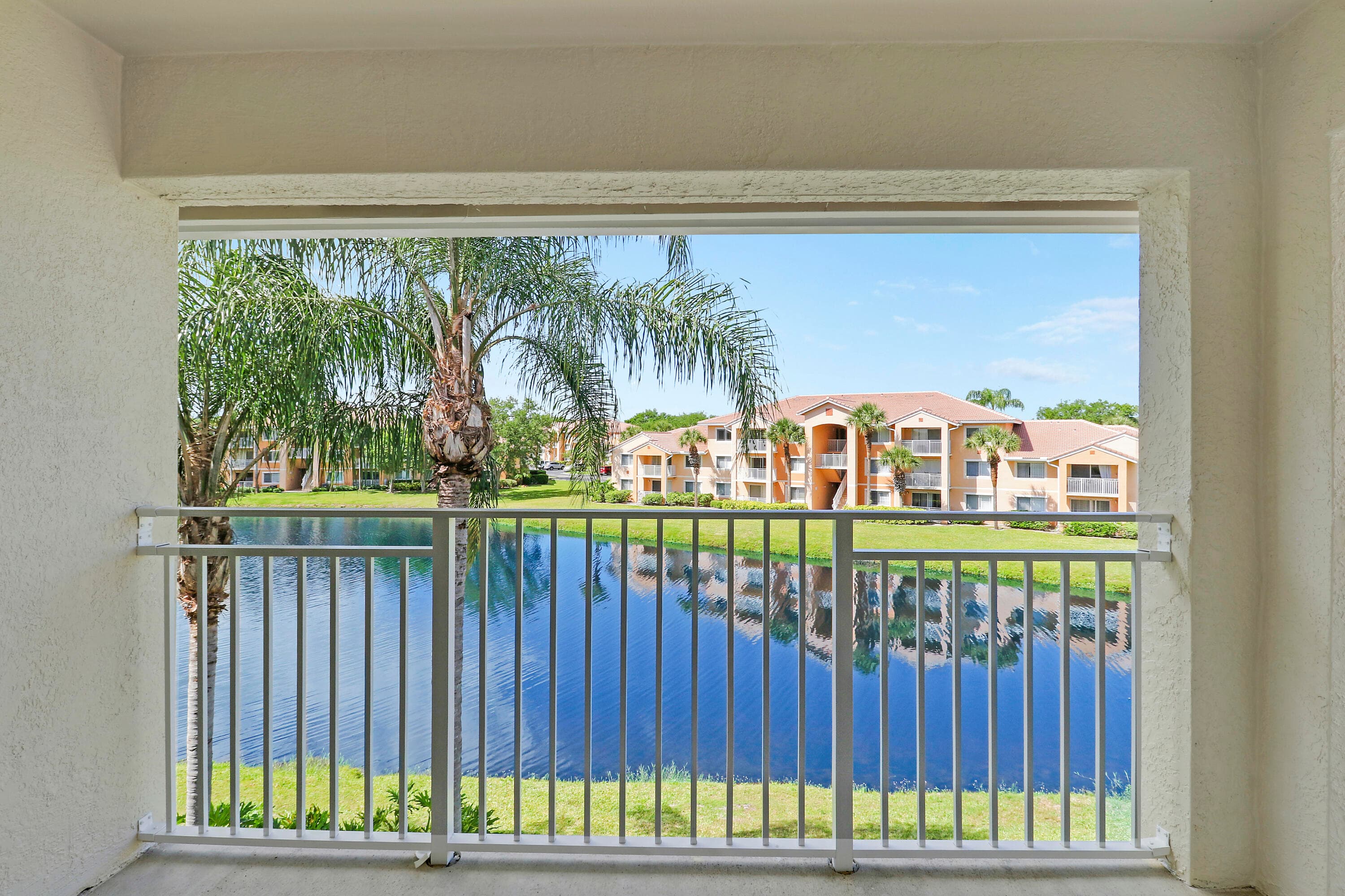 121 SW Palm Drive Unit 306, Port St. Lucie, FL 34986 11