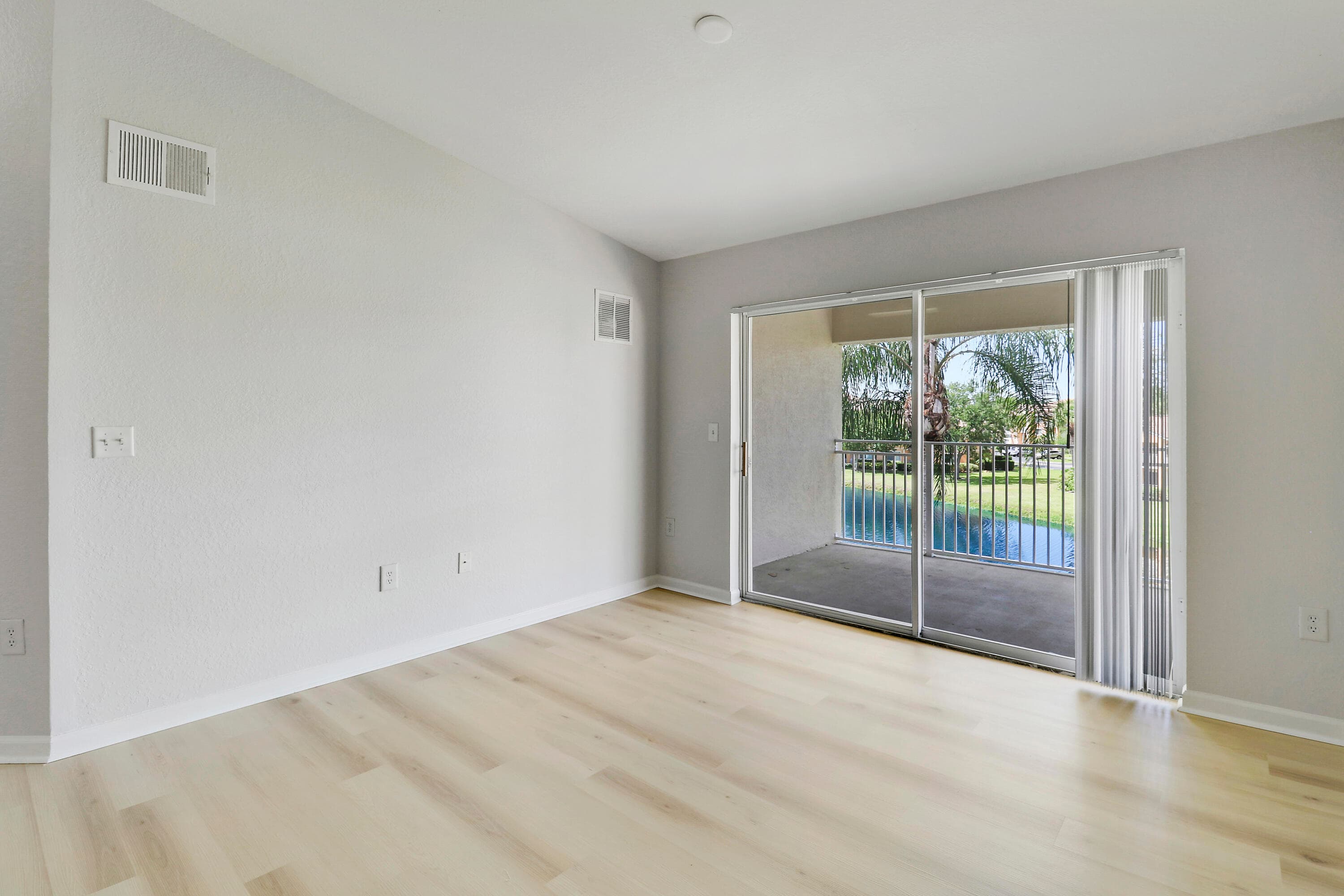 121 SW Palm Drive Unit 306, Port St. Lucie, FL 34986 37