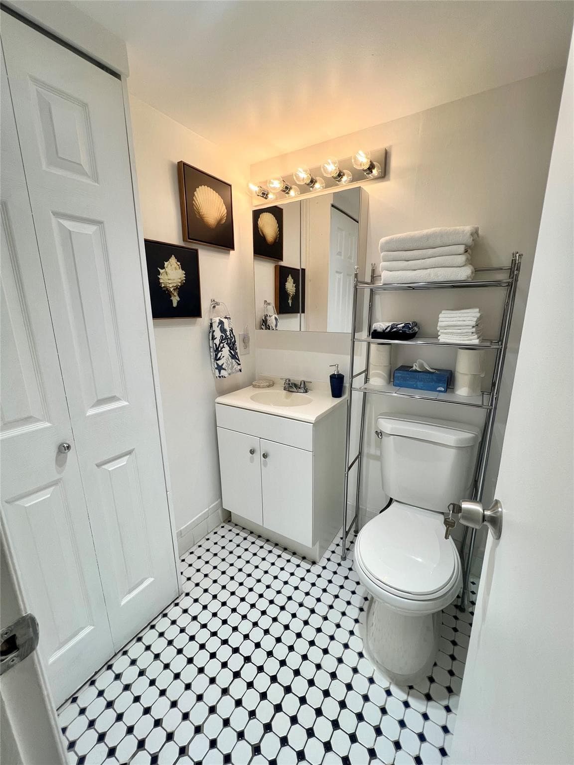 266 Oakridge P 266, Deerfield Beach, FL 33442 12