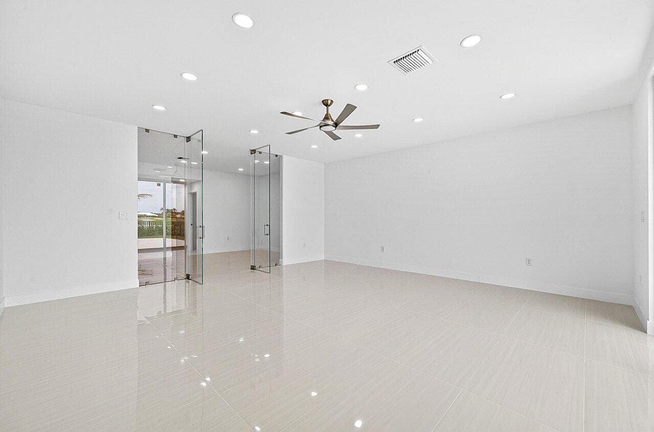 4887 Bocaire Boulevard, Boca Raton, FL 33487 31