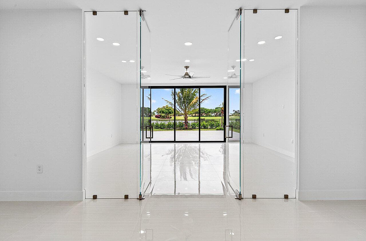 4887 Bocaire Boulevard, Boca Raton, FL 33487 28