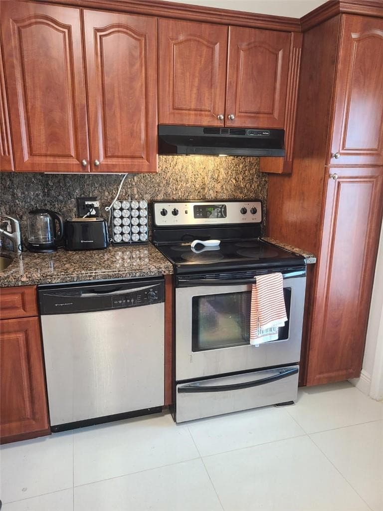3091 N Course Drive 208, Pompano Beach, FL 33069 2