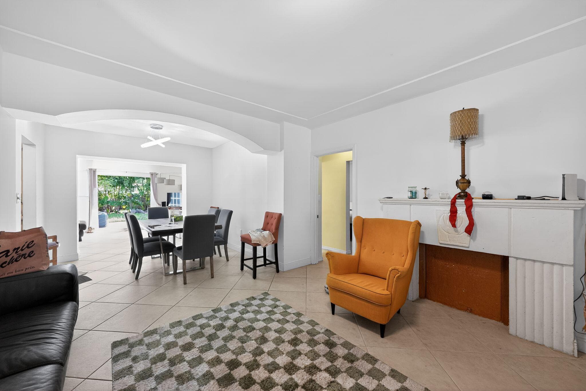 2131 Biarritz Drive, Miami Beach, FL 33141 14