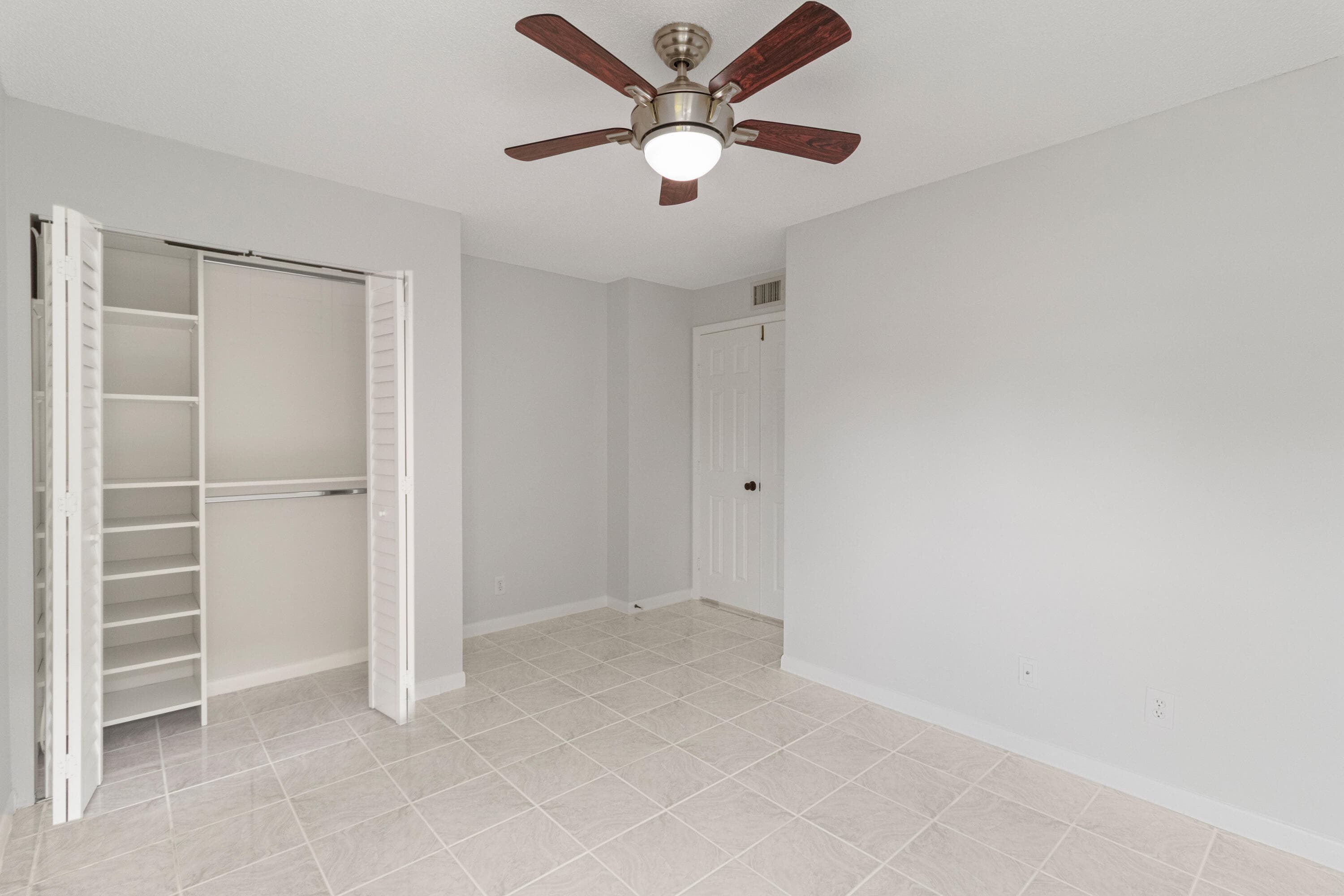 8641 W Boca Glades Blvd Boulevard W B, Boca Raton, FL 33434 12