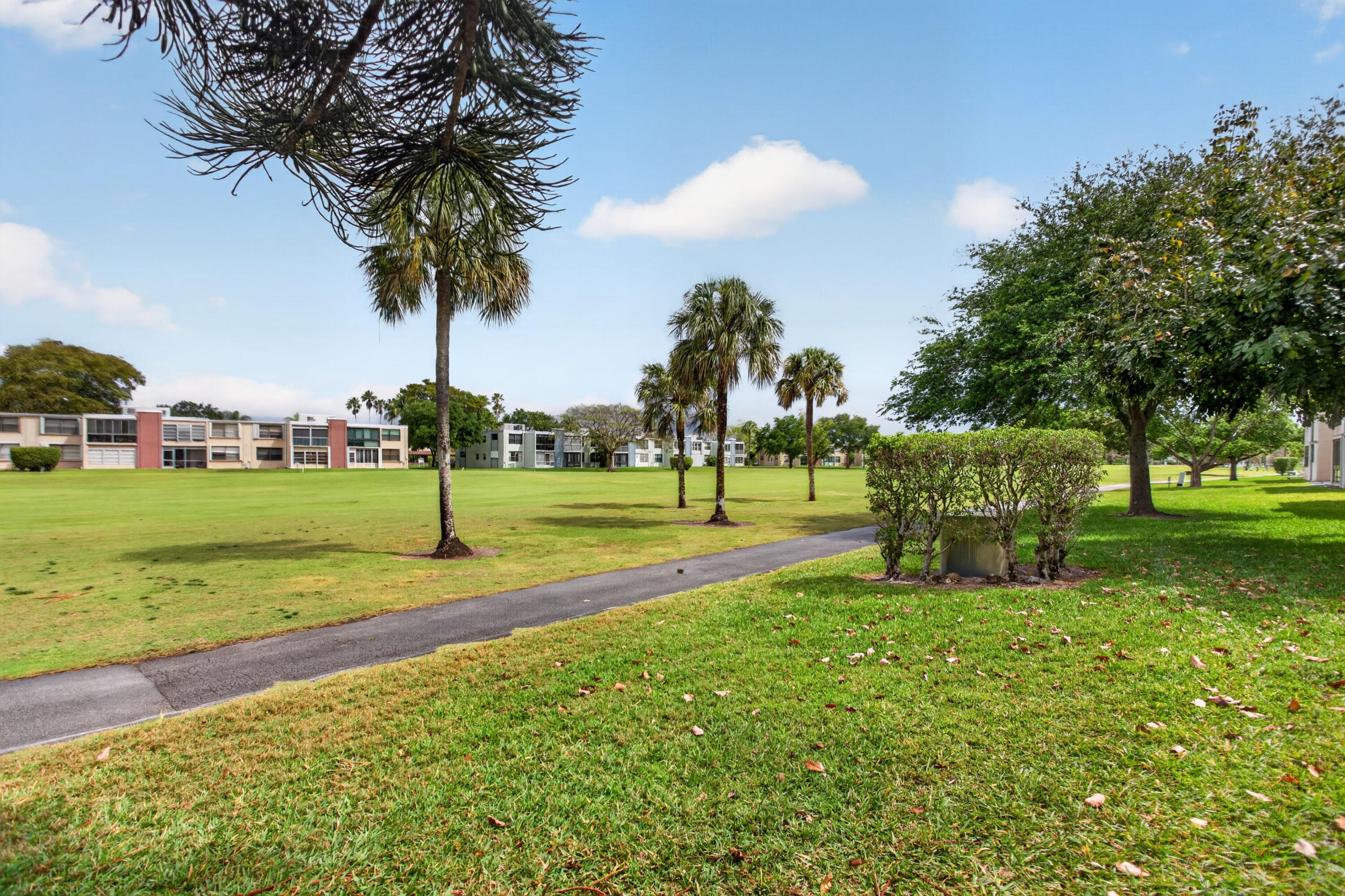 7321 NW 18th Street 107, Margate, FL 33063 11