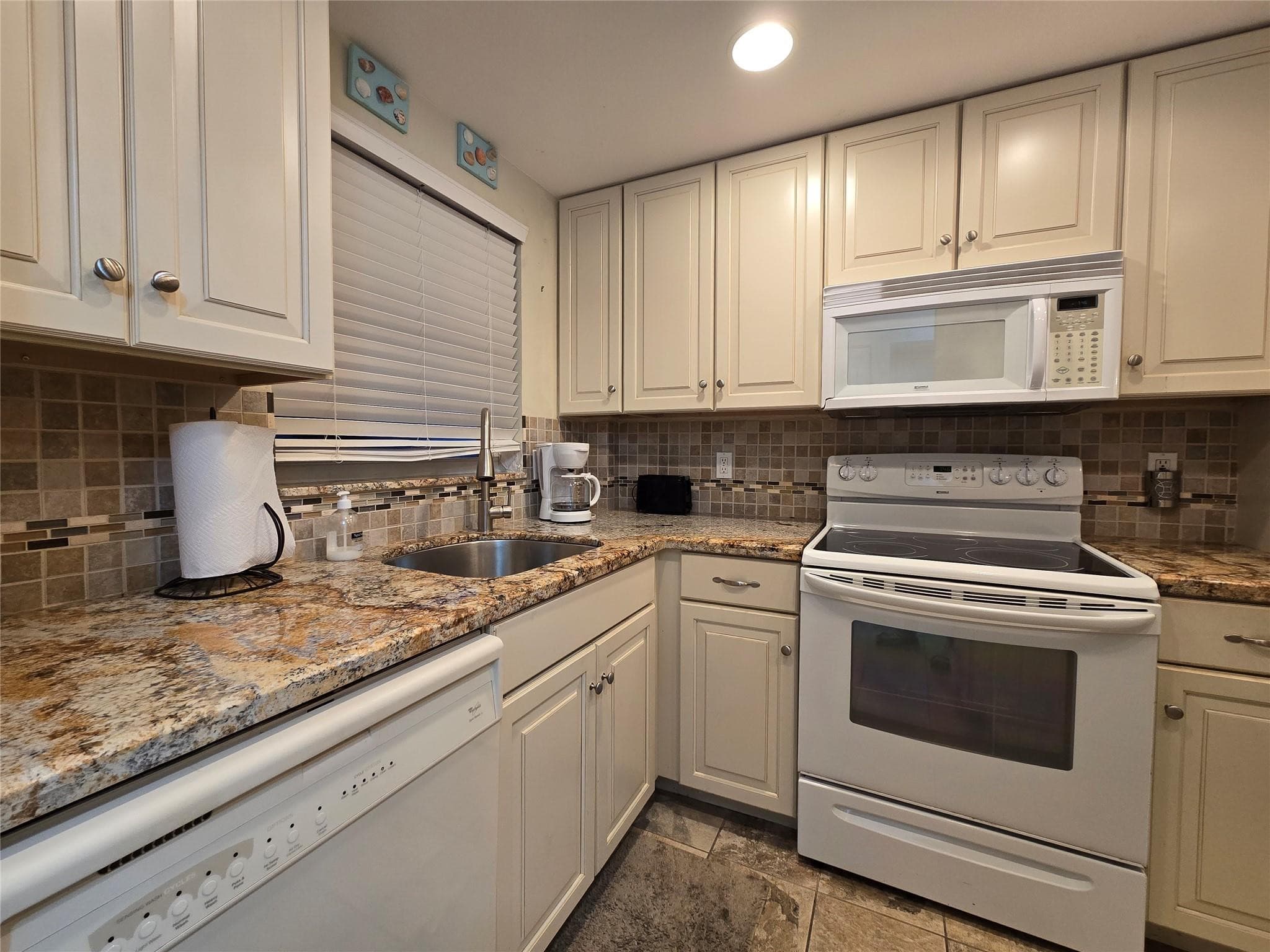 1161 Hillsboro Mile 506, Hillsboro Beach, FL 33062 5