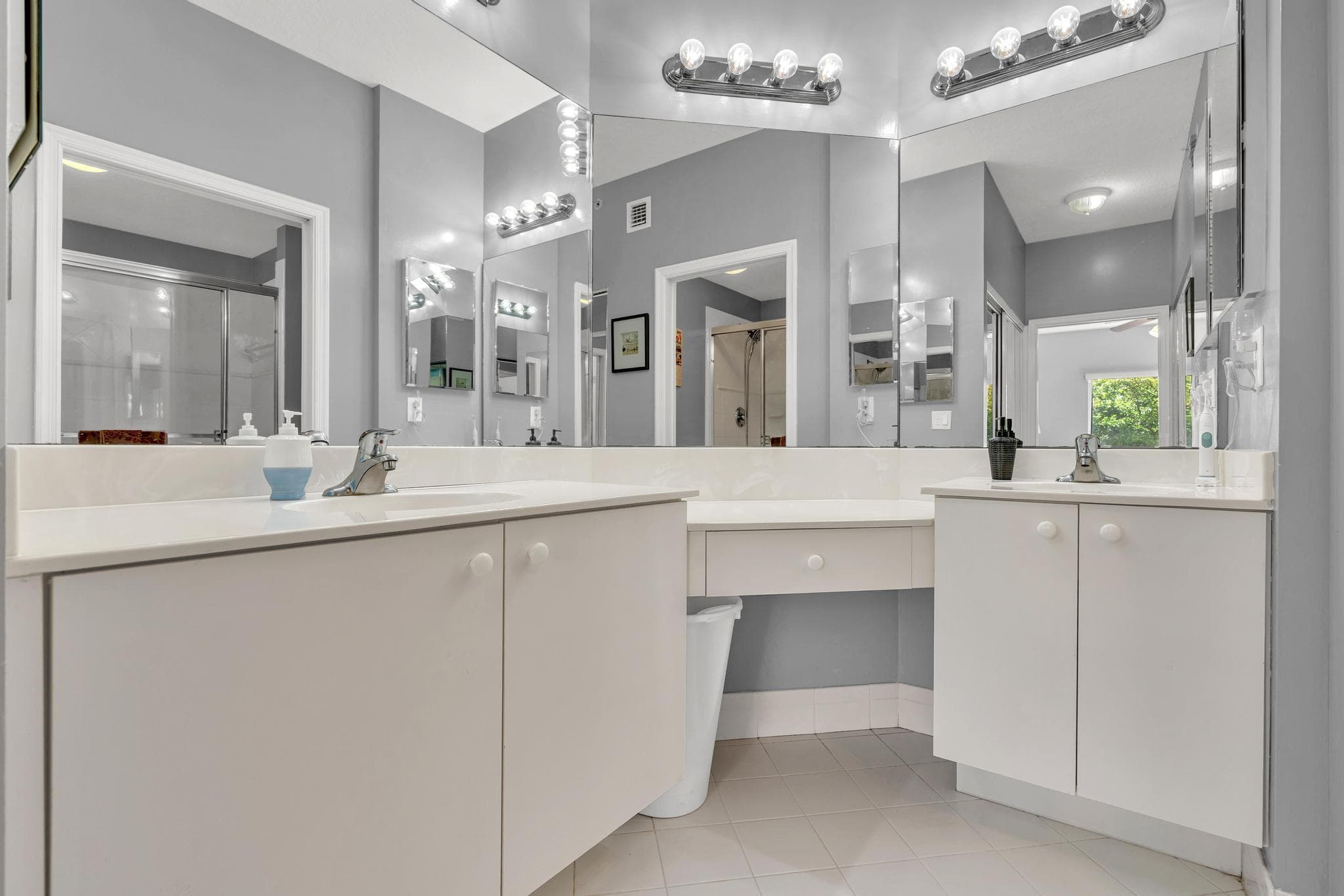 7735 Yardley Drive 305, Tamarac, FL 33321 23