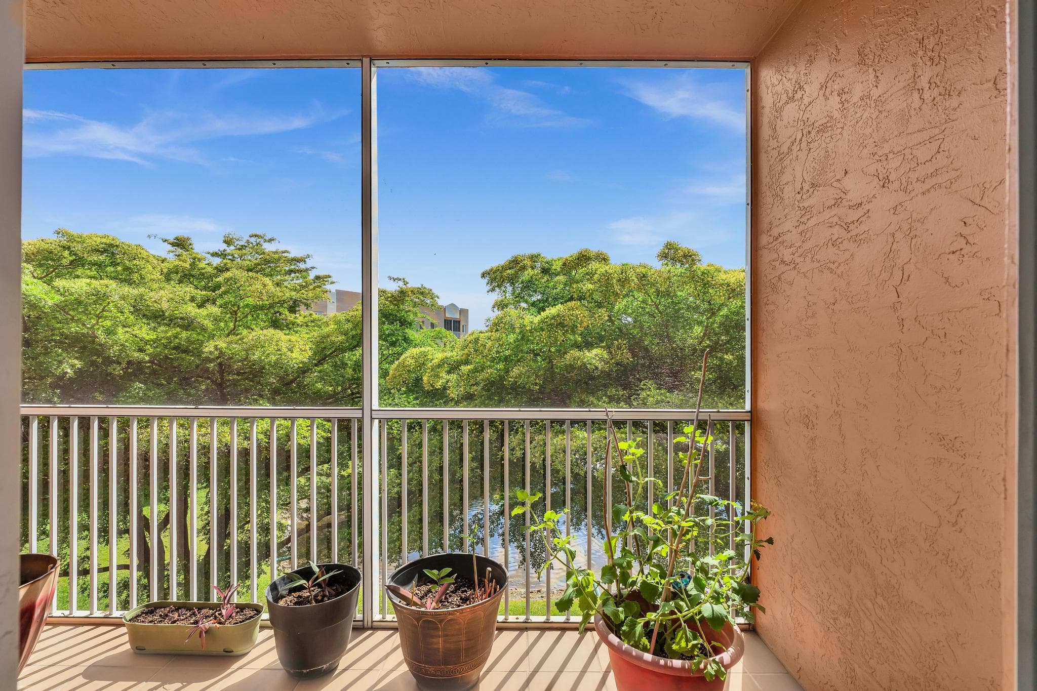 7735 Yardley Drive 305, Tamarac, FL 33321 32