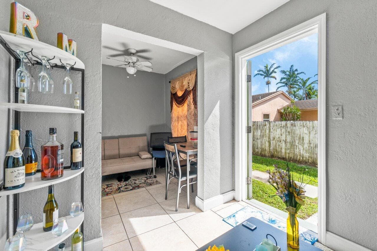 320 Swain Boulevard, Greenacres, FL 33463 7