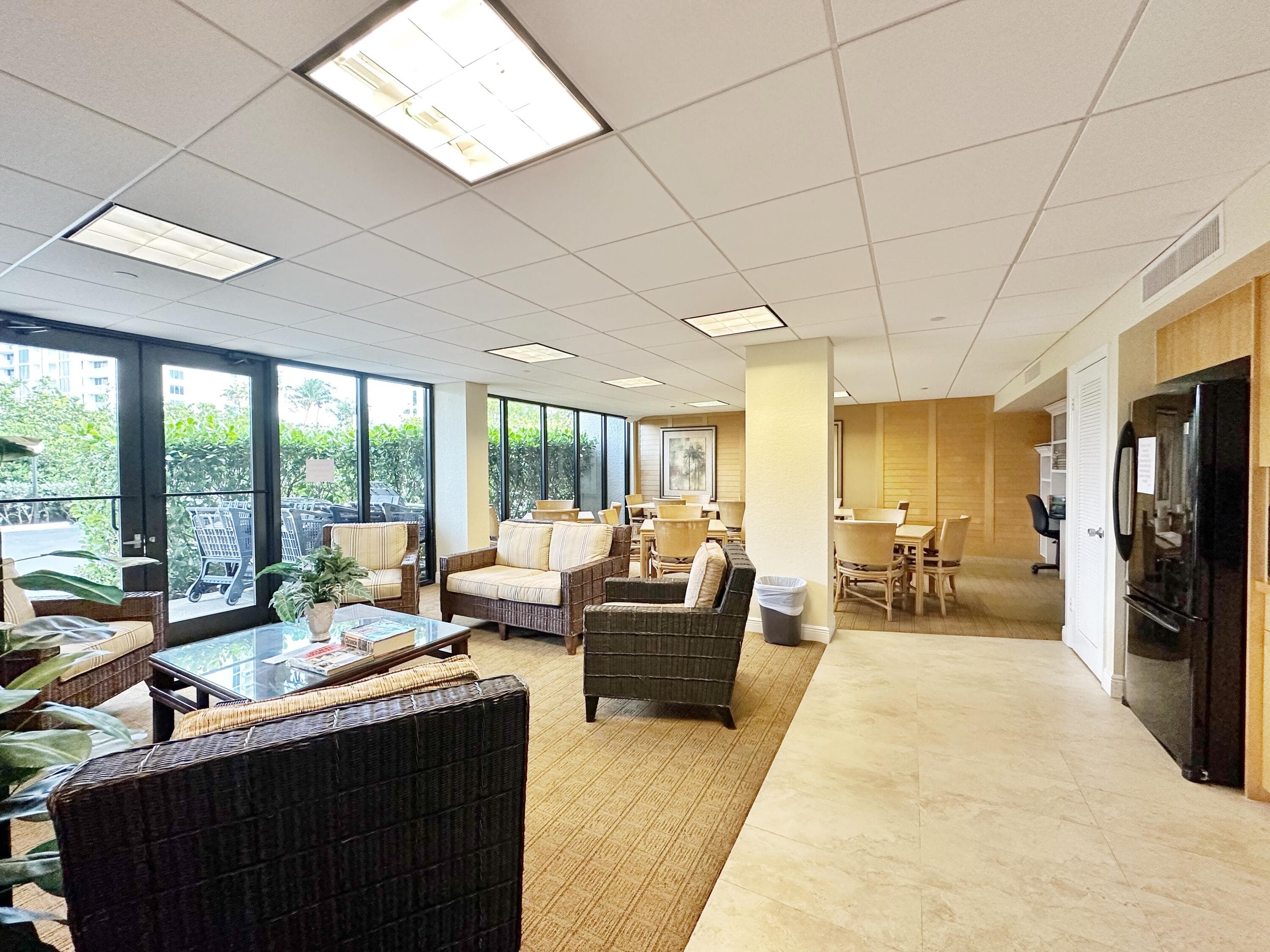 4200 N Ocean Drive 1-902, Singer Island, FL 33404 18