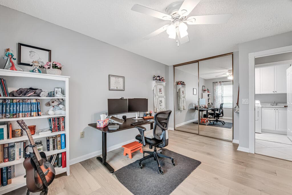 2390 Saratoga Bay Drive, West Palm Beach, FL 33409 31