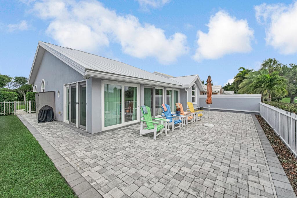 2390 Saratoga Bay Drive, West Palm Beach, FL 33409 42