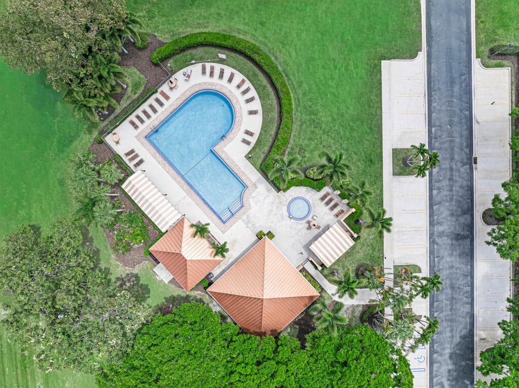 2390 Saratoga Bay Drive, West Palm Beach, FL 33409 54