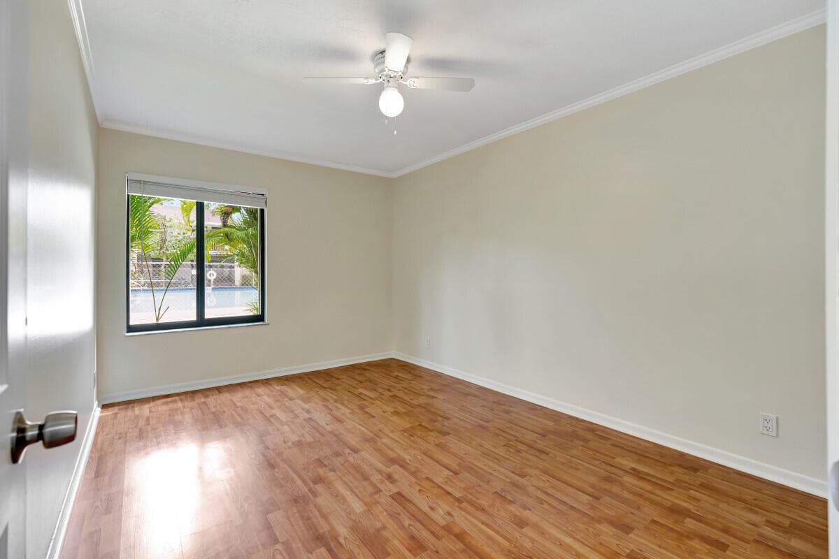 150 Pineview Road F3, Jupiter, FL 33469 9