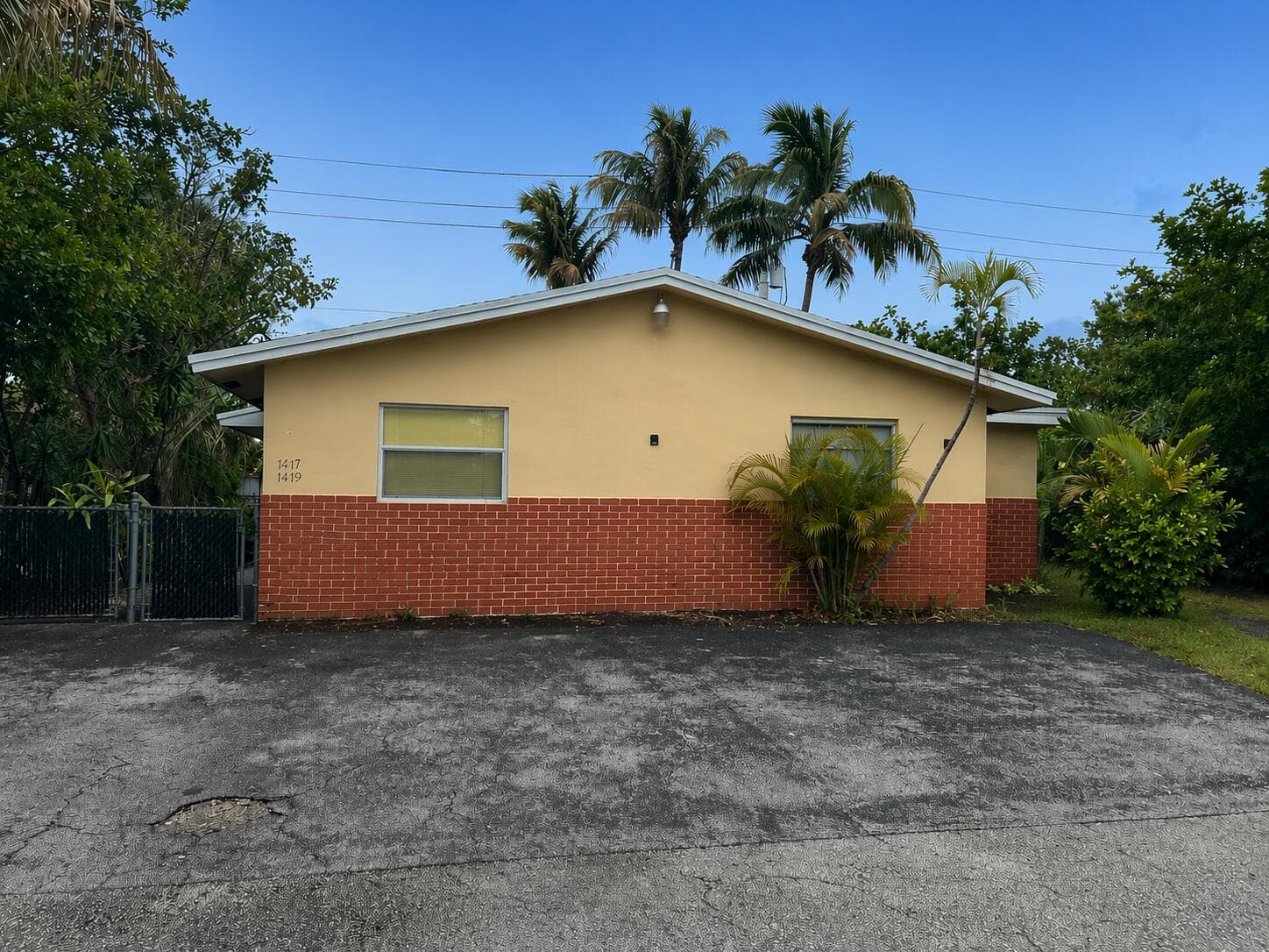 1417 NE 24th Court, Wilton Manors, FL 33305 3