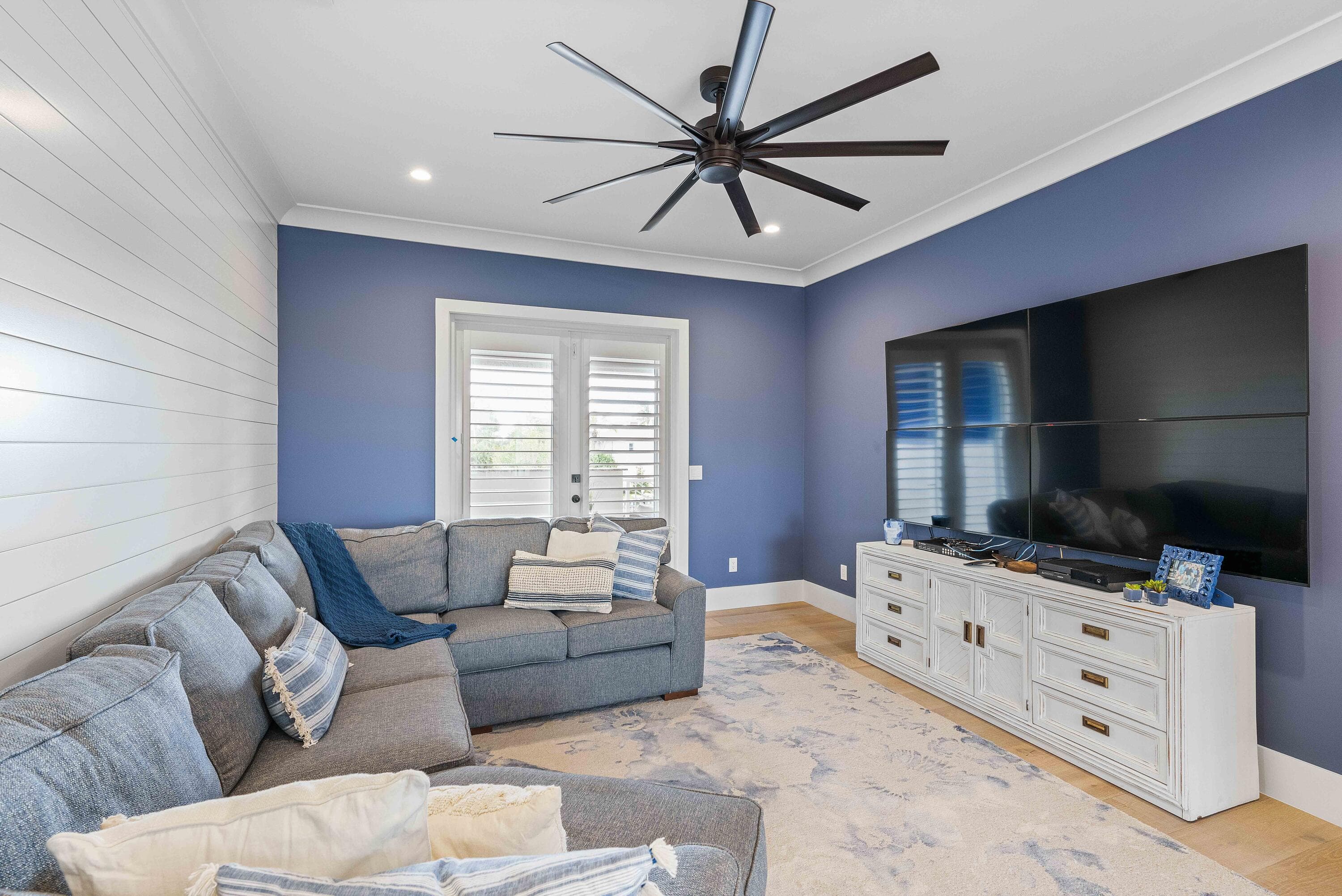 261 Old Jupiter Beach Road, Jupiter, FL 33477 33