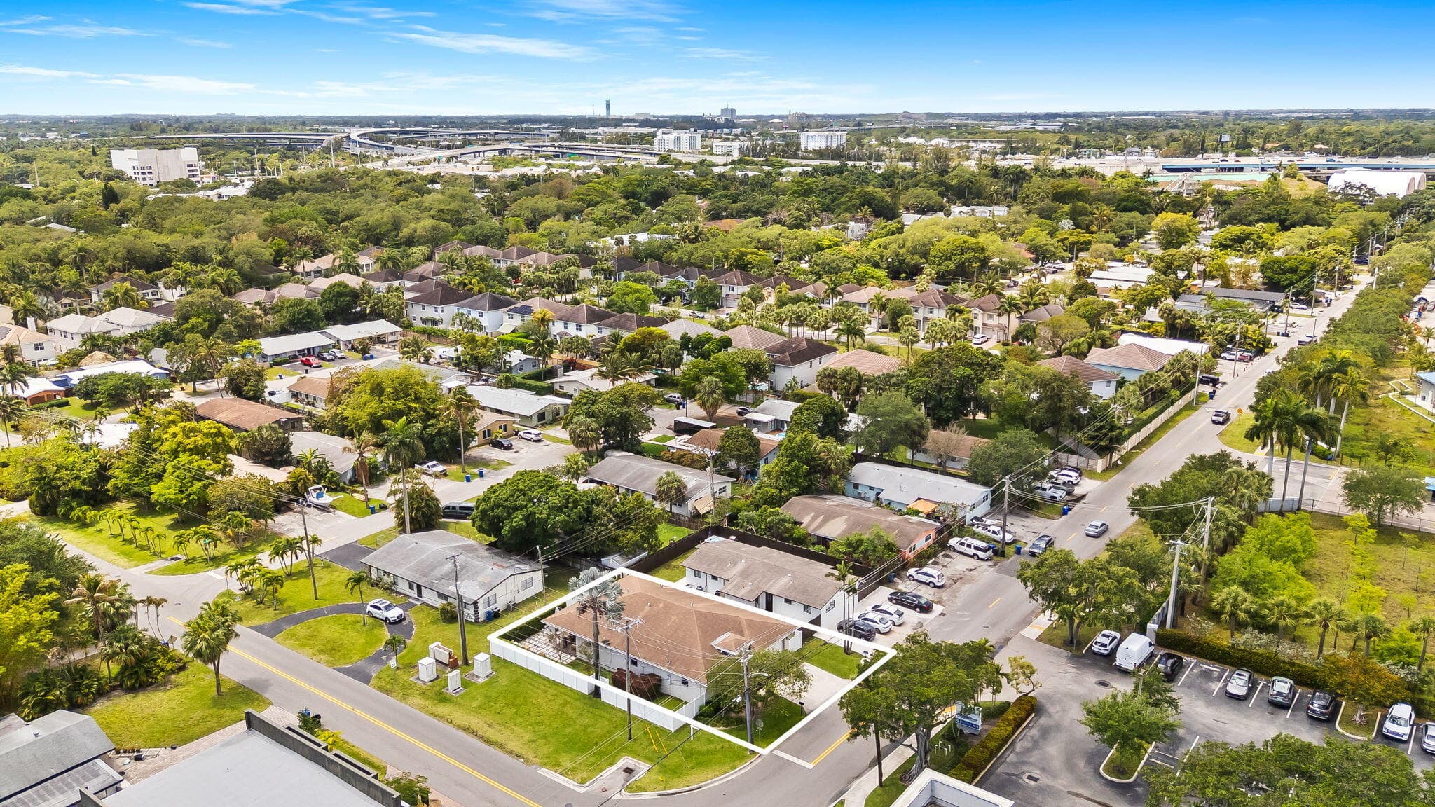 1500 SW 20th Street, Fort Lauderdale, FL 33315 32