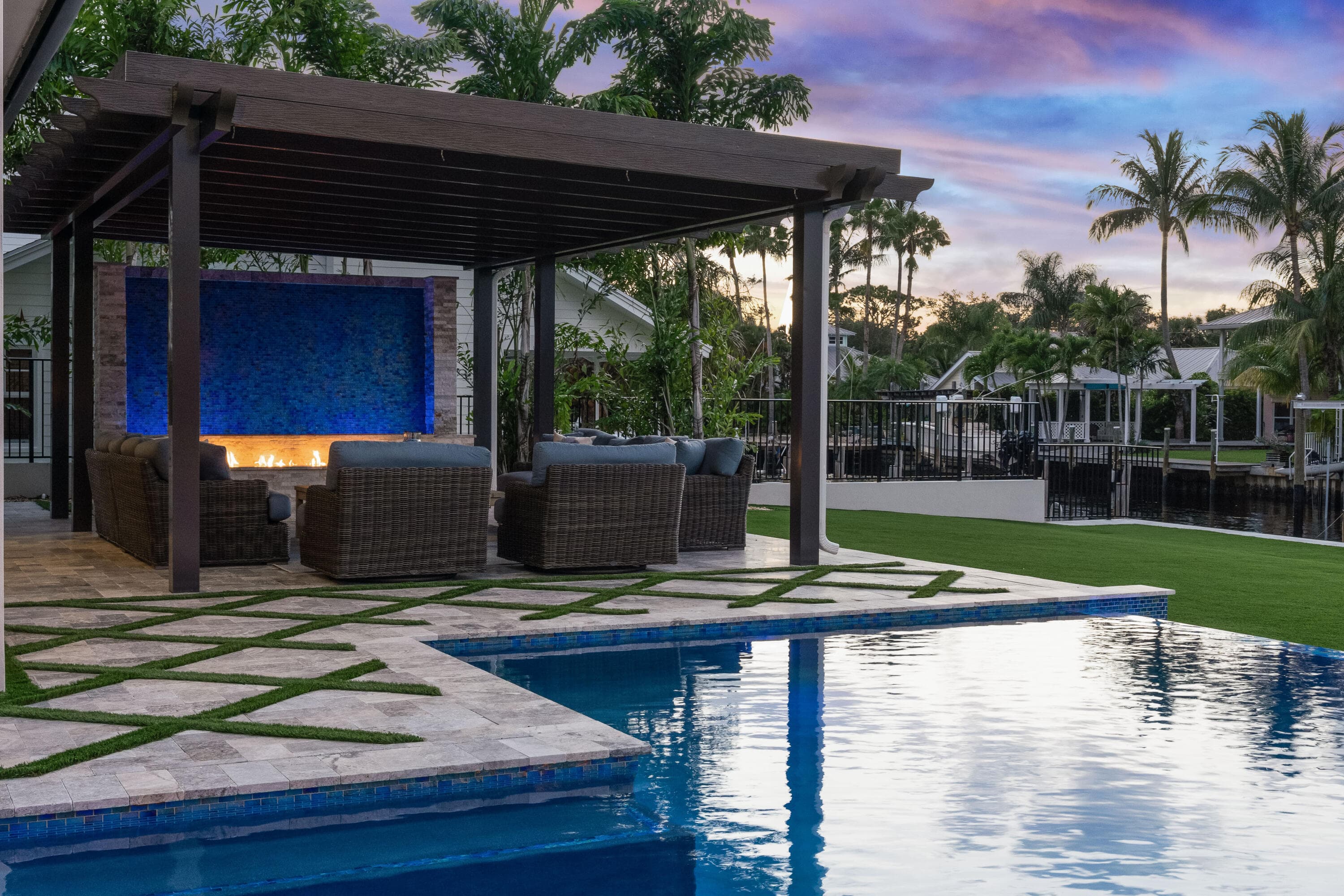 261 Old Jupiter Beach Road, Jupiter, FL 33477 3