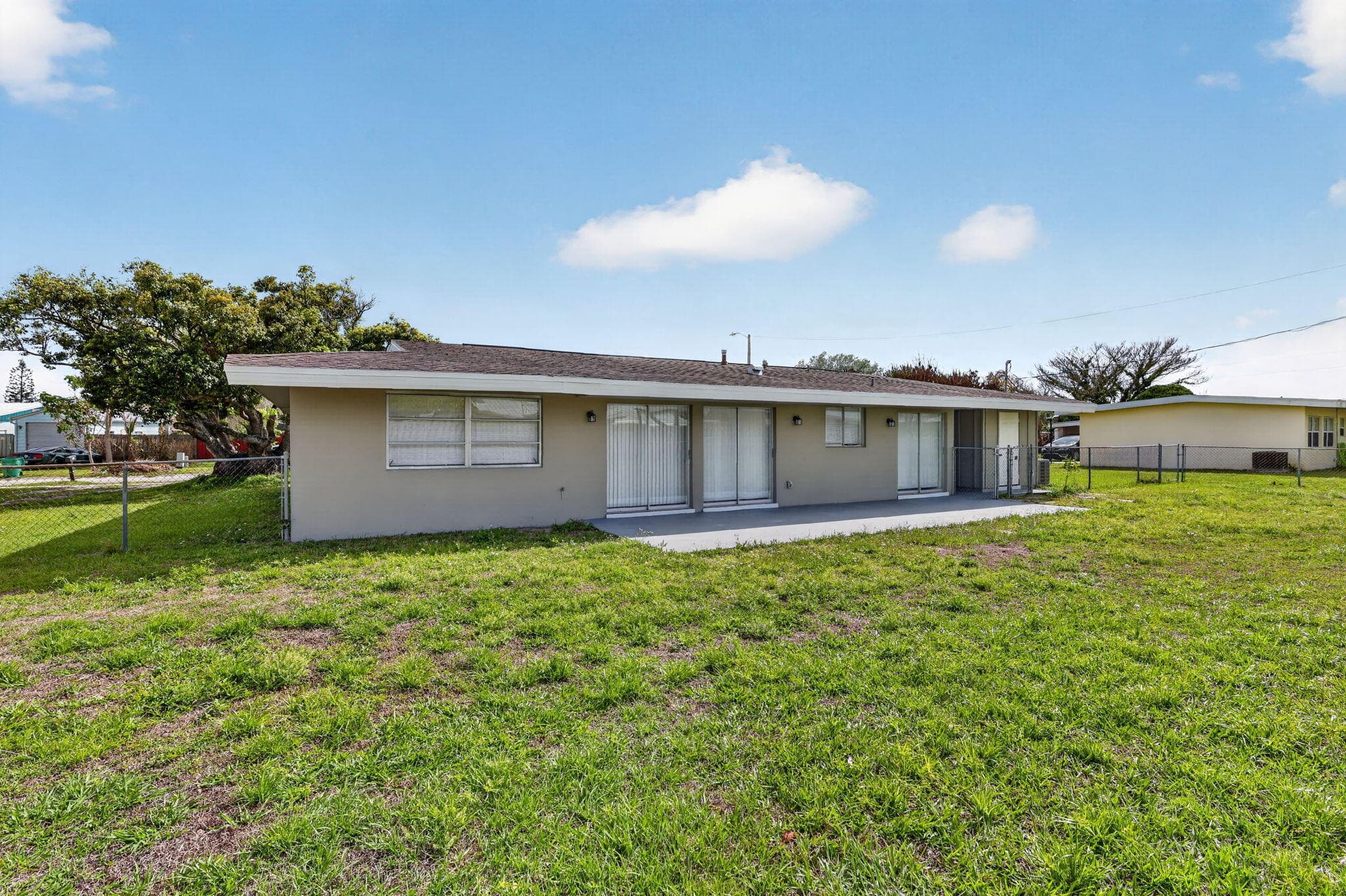 157 SE Calmoso Drive, Port St. Lucie, FL 34983 4