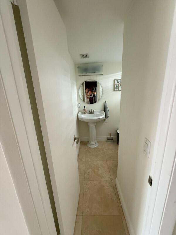 3601 NE 170th Street 207, North Miami Beach, FL 33160 14