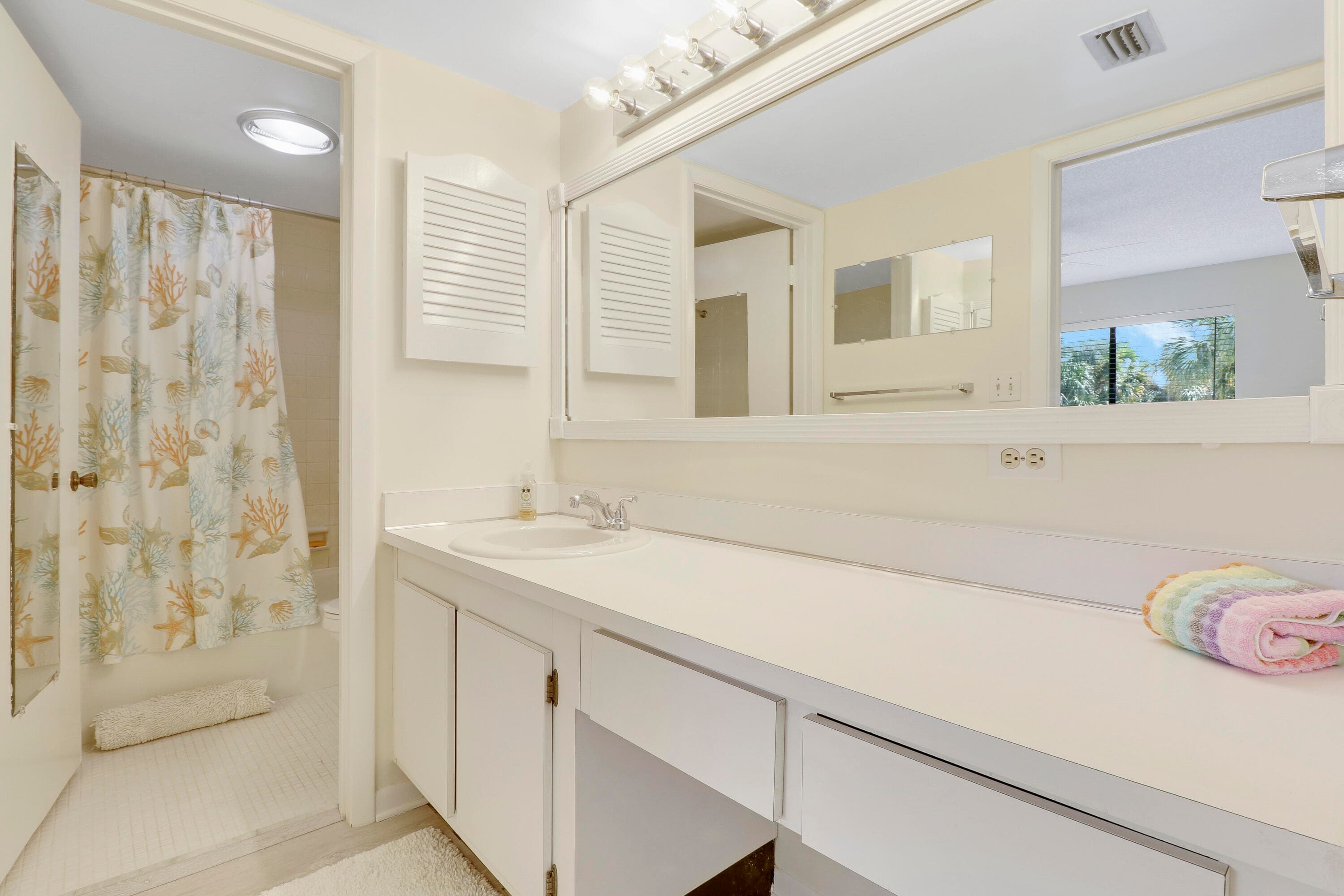 1600 NE Dixie Highway 10-203, Jensen Beach, FL 34957 21