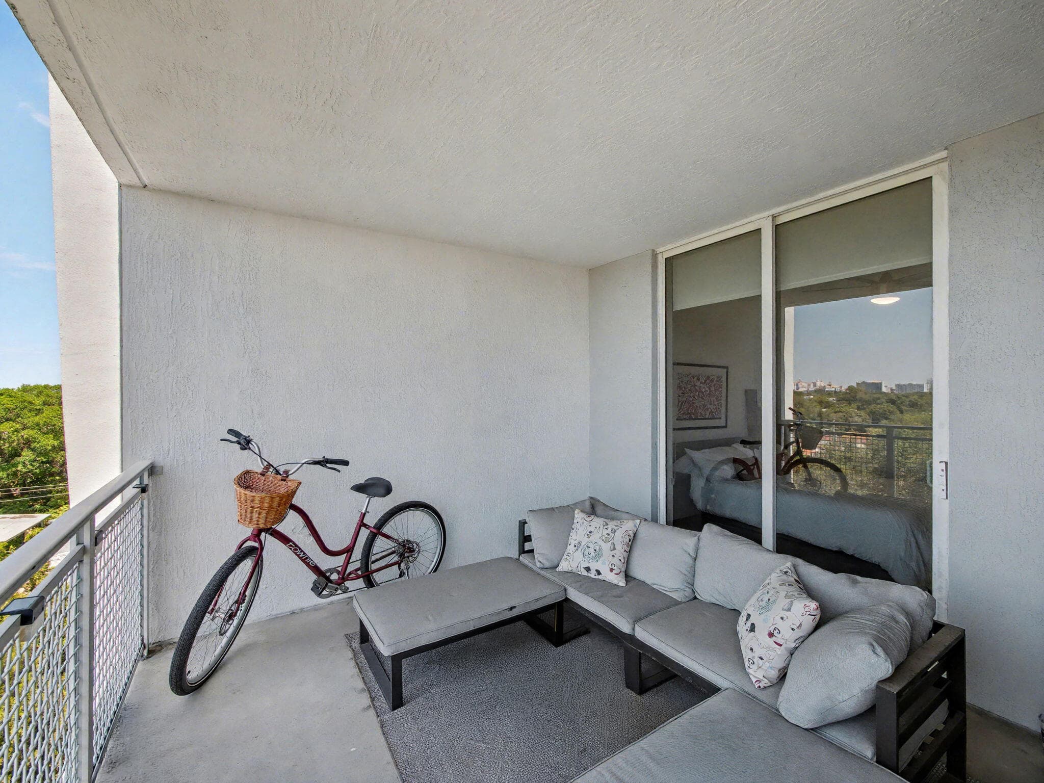 2600 SW 27th Avenue 603, Miami, FL 33133 21