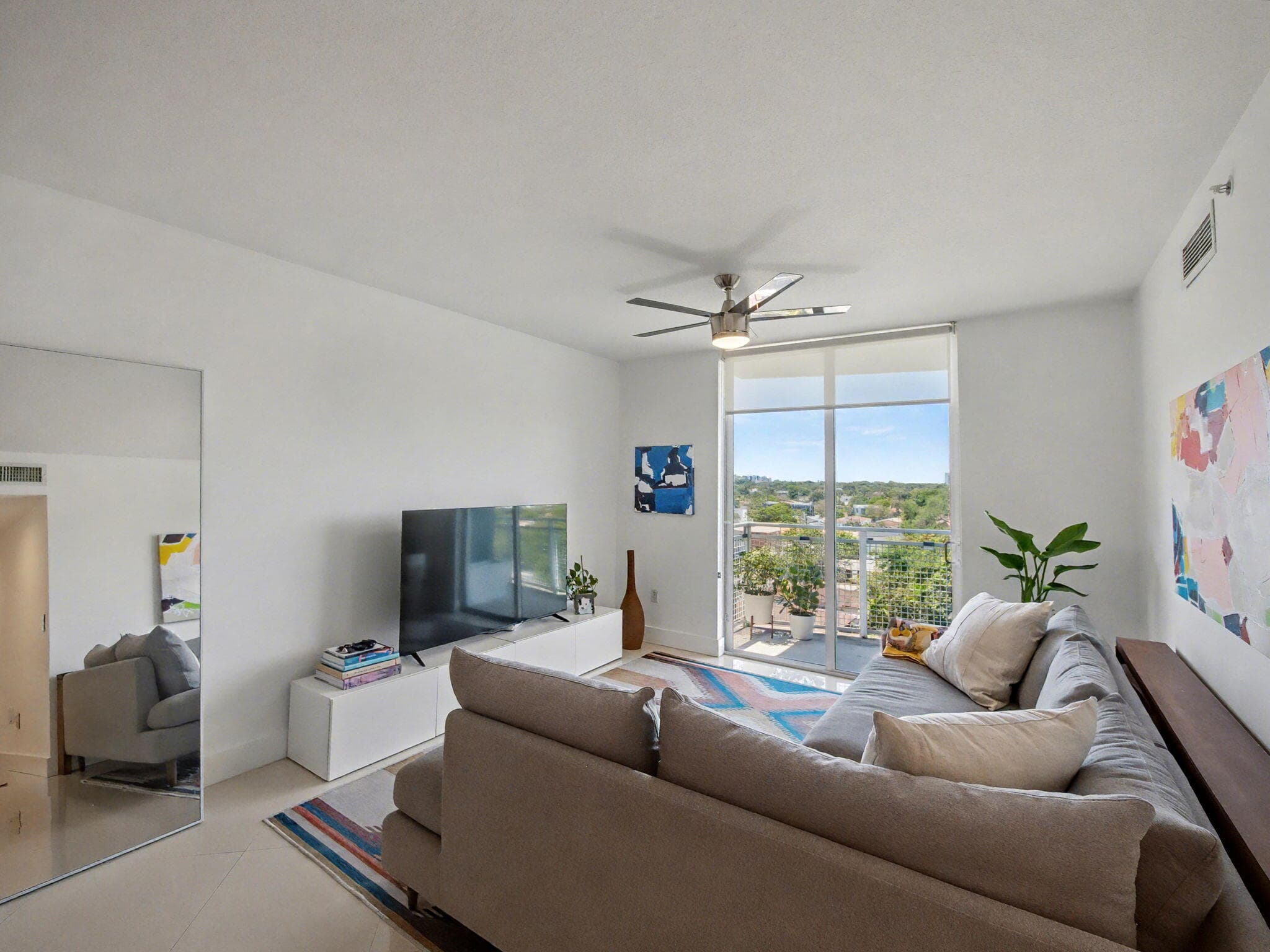 2600 SW 27th Avenue 603, Miami, FL 33133 12
