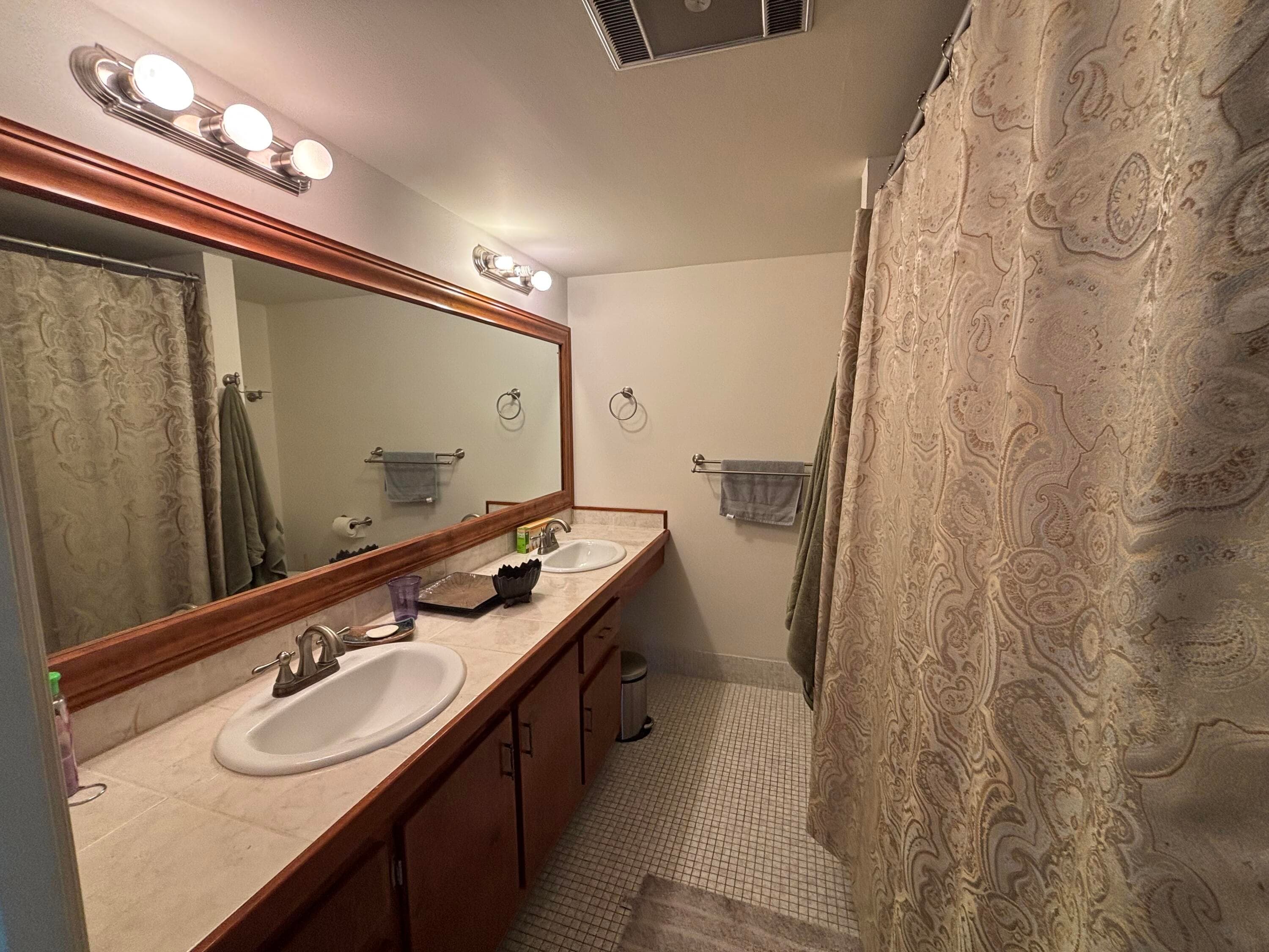 105 E Wellington 105, West Palm Beach, FL 33417 4