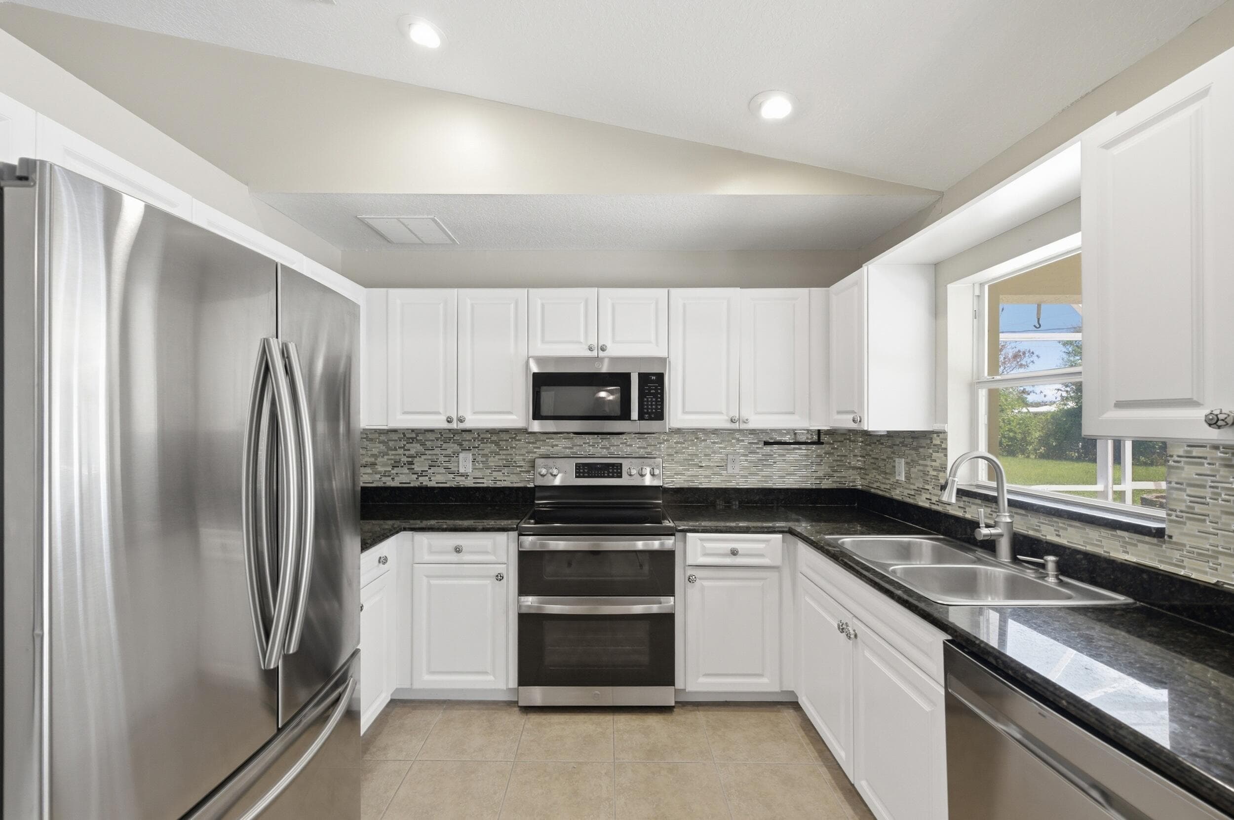 1707 SE Manth Lane, Port St. Lucie, FL 34983 8