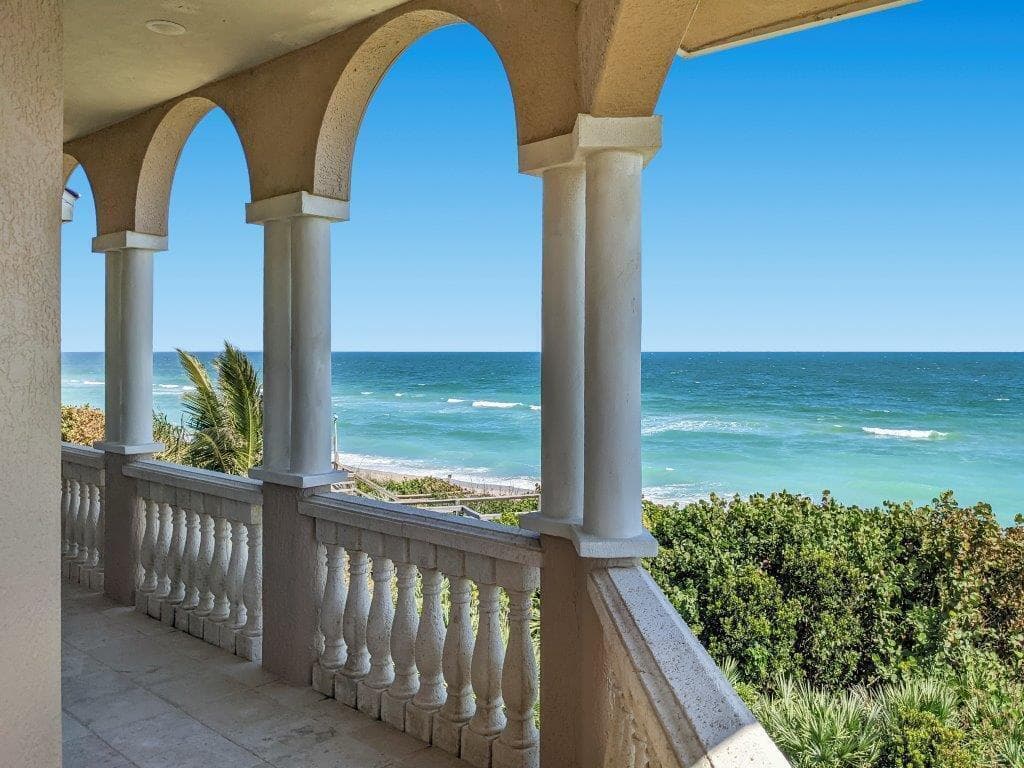 8327 Jimmy Buffett Mem Highway, Melbourne Beach, FL 32951 40