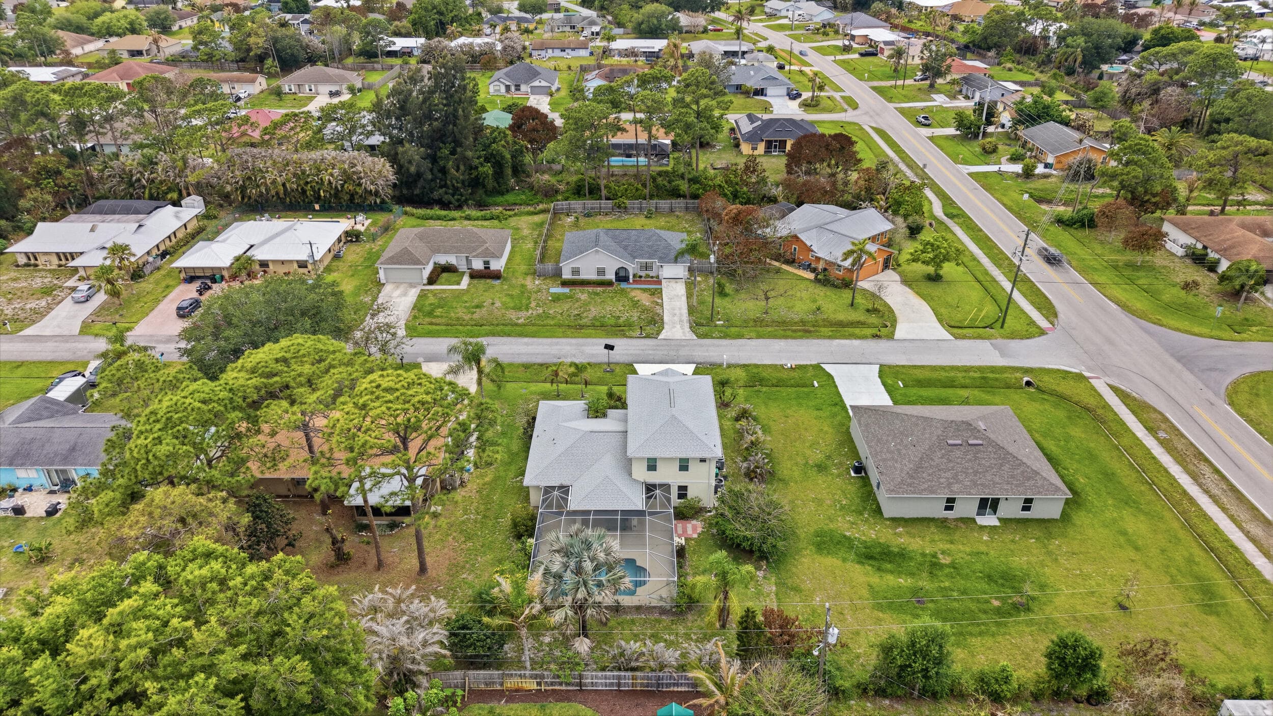 1707 SE Manth Lane, Port St. Lucie, FL 34983 39
